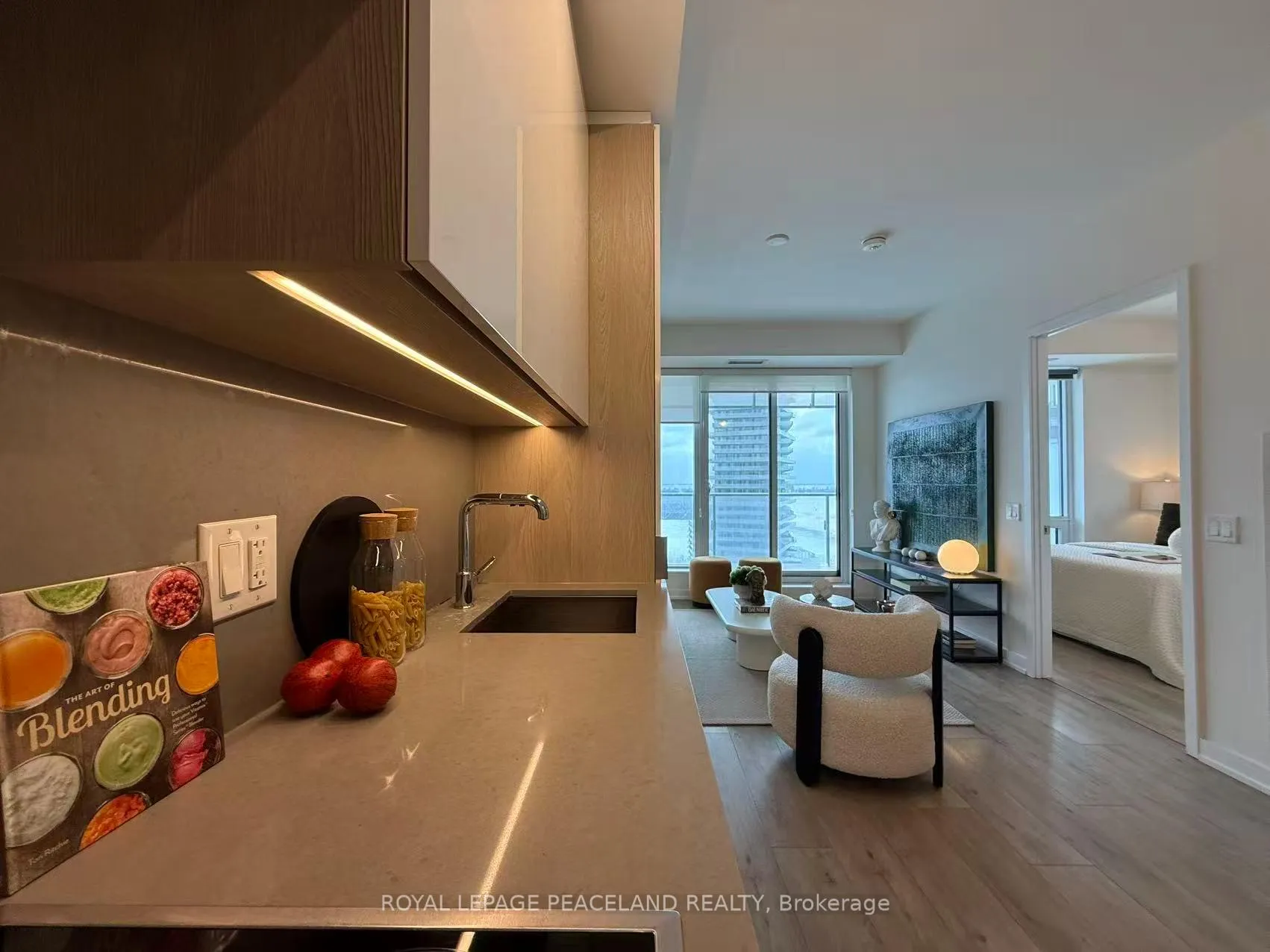 Photo 9 of Unit 1710, 28 Freeland Street, Toronto, Waterfront Communities — HOMEH