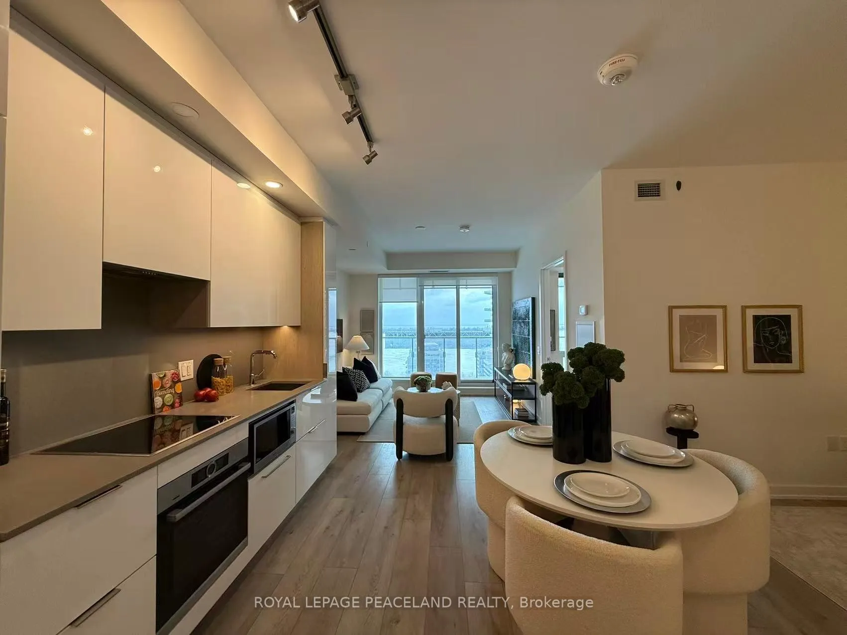Photo 10 of Unit 1710, 28 Freeland Street, Toronto, Waterfront Communities — HOMEH
