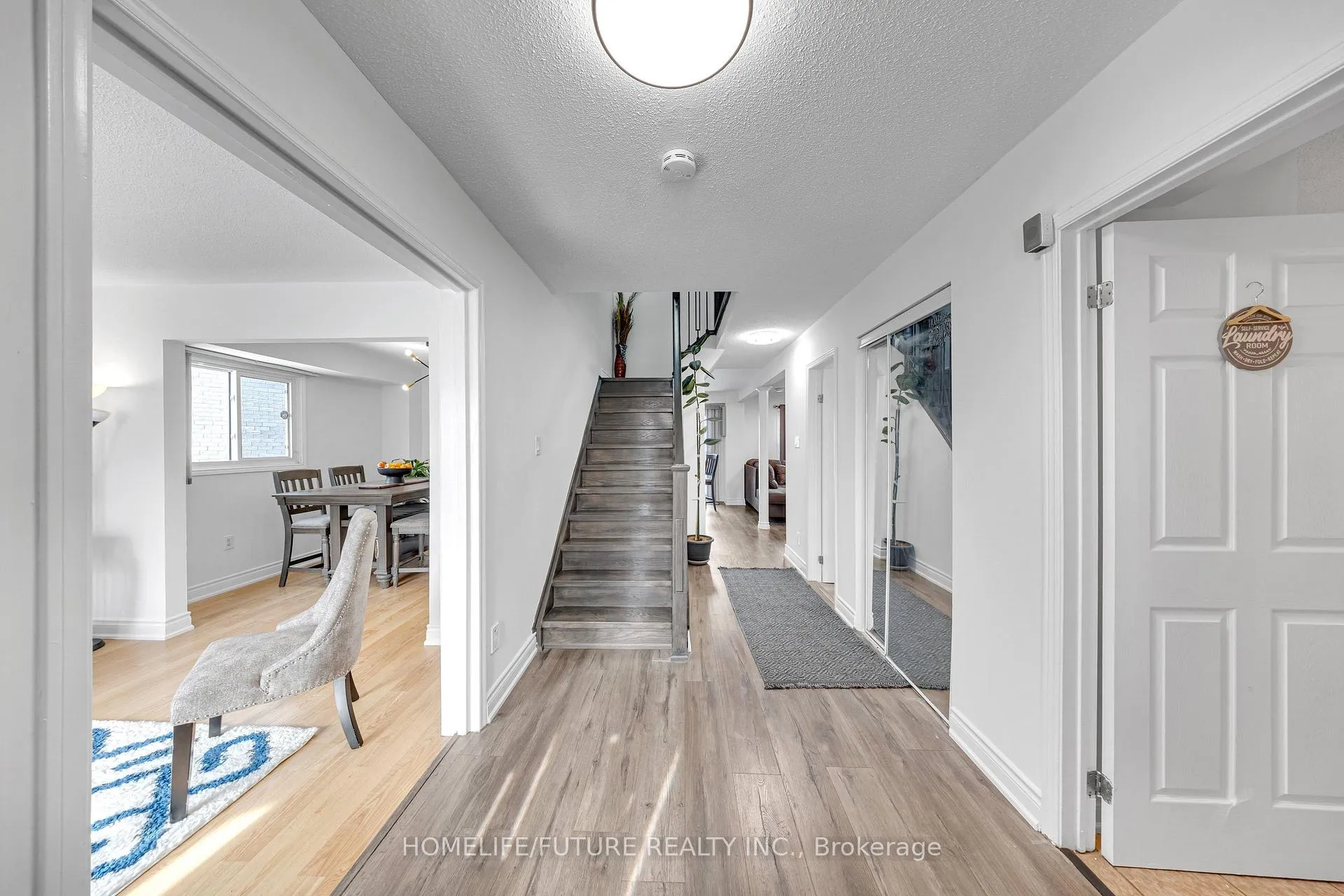 Photo 7 of 24 Adams Drive, Ajax, Central — HOMEH