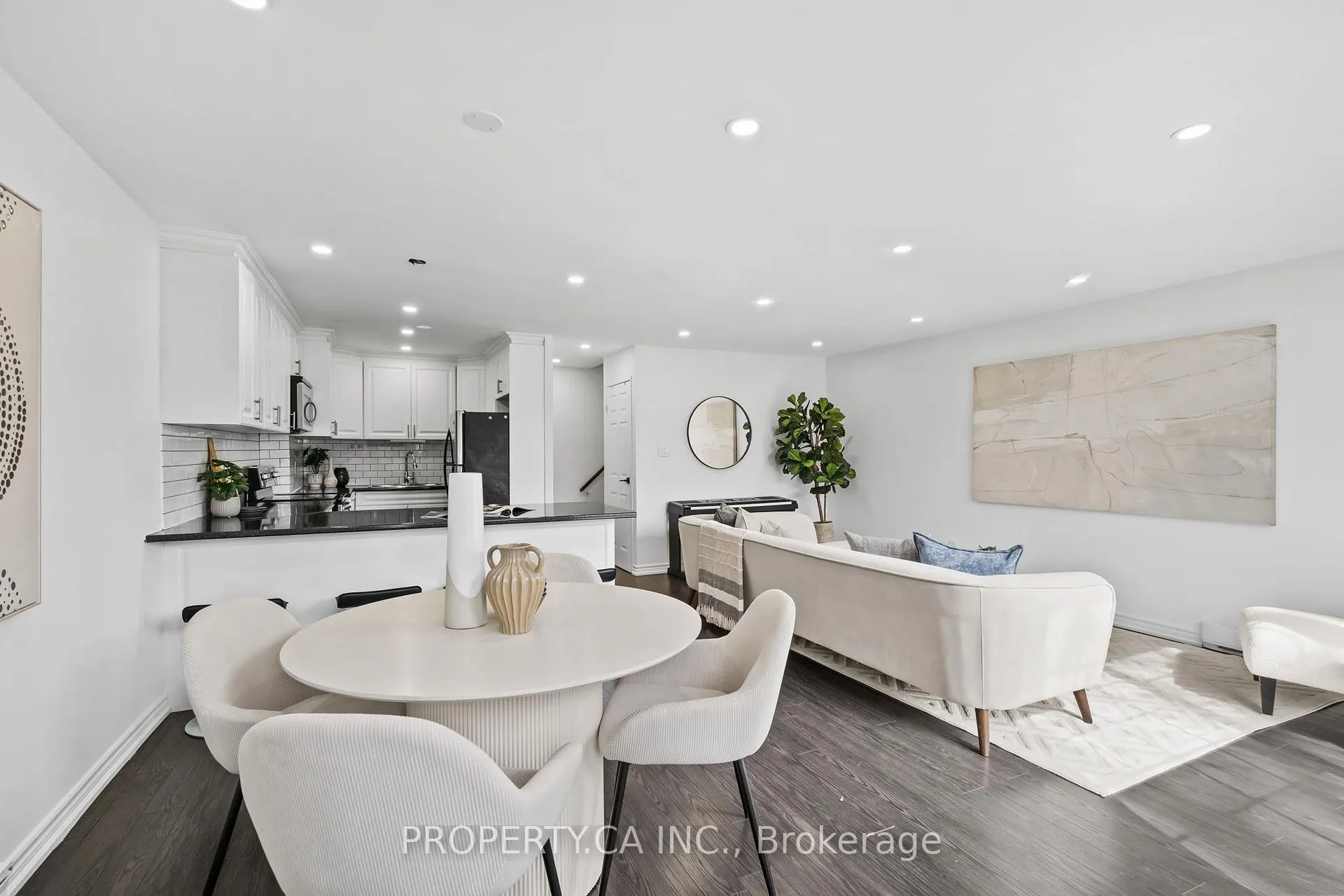 Photo 29 of Unit 179, 1055 Dundas Street E, Mississauga, Applewood — HOMEH