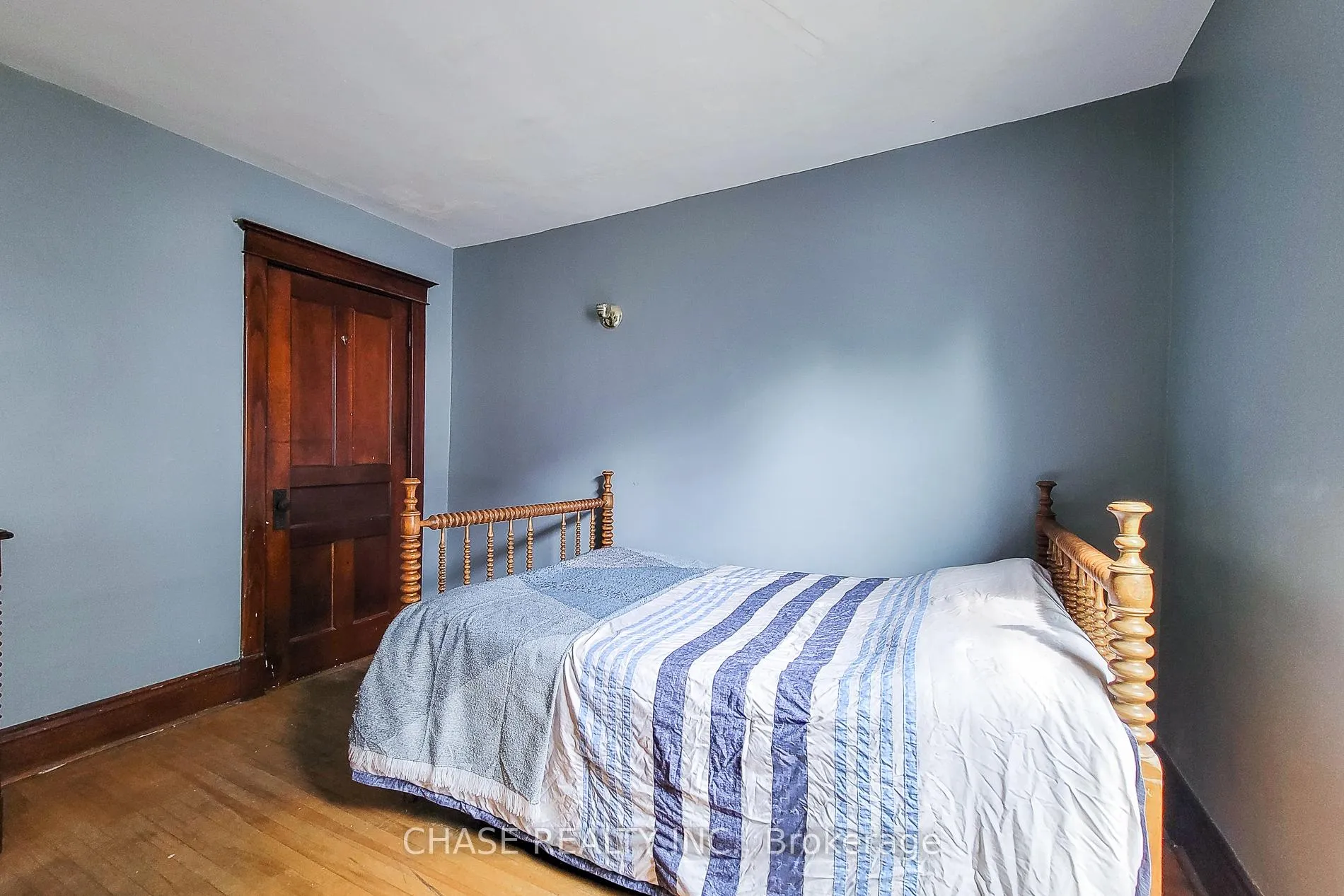 Photo 33 of 63 Carrick Avenue, Hamilton, Stipley — HOMEH