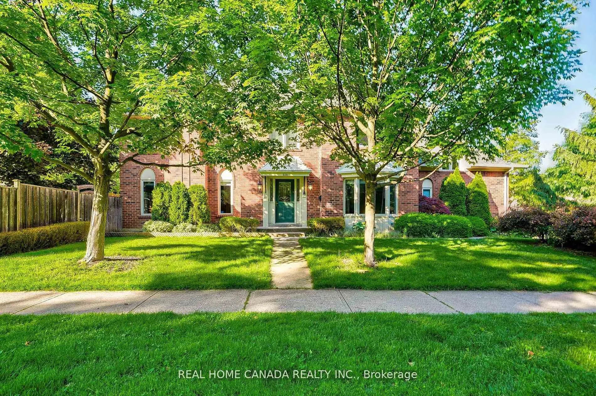 Photo 1 of 529 Pipers Green, Oakville, Glen Abbey — HOMEH