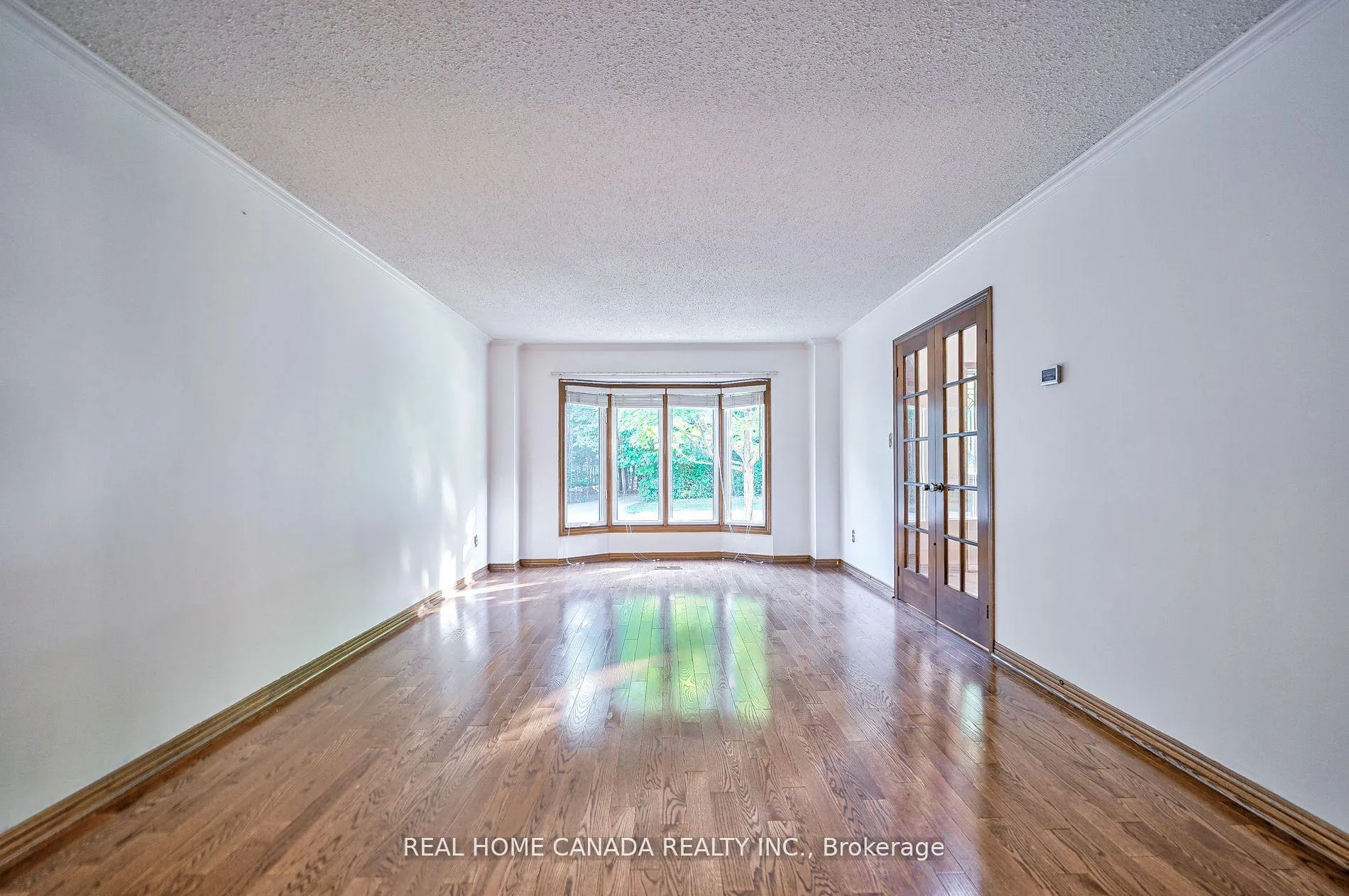Photo 18 of 529 Pipers Green, Oakville, Glen Abbey — HOMEH