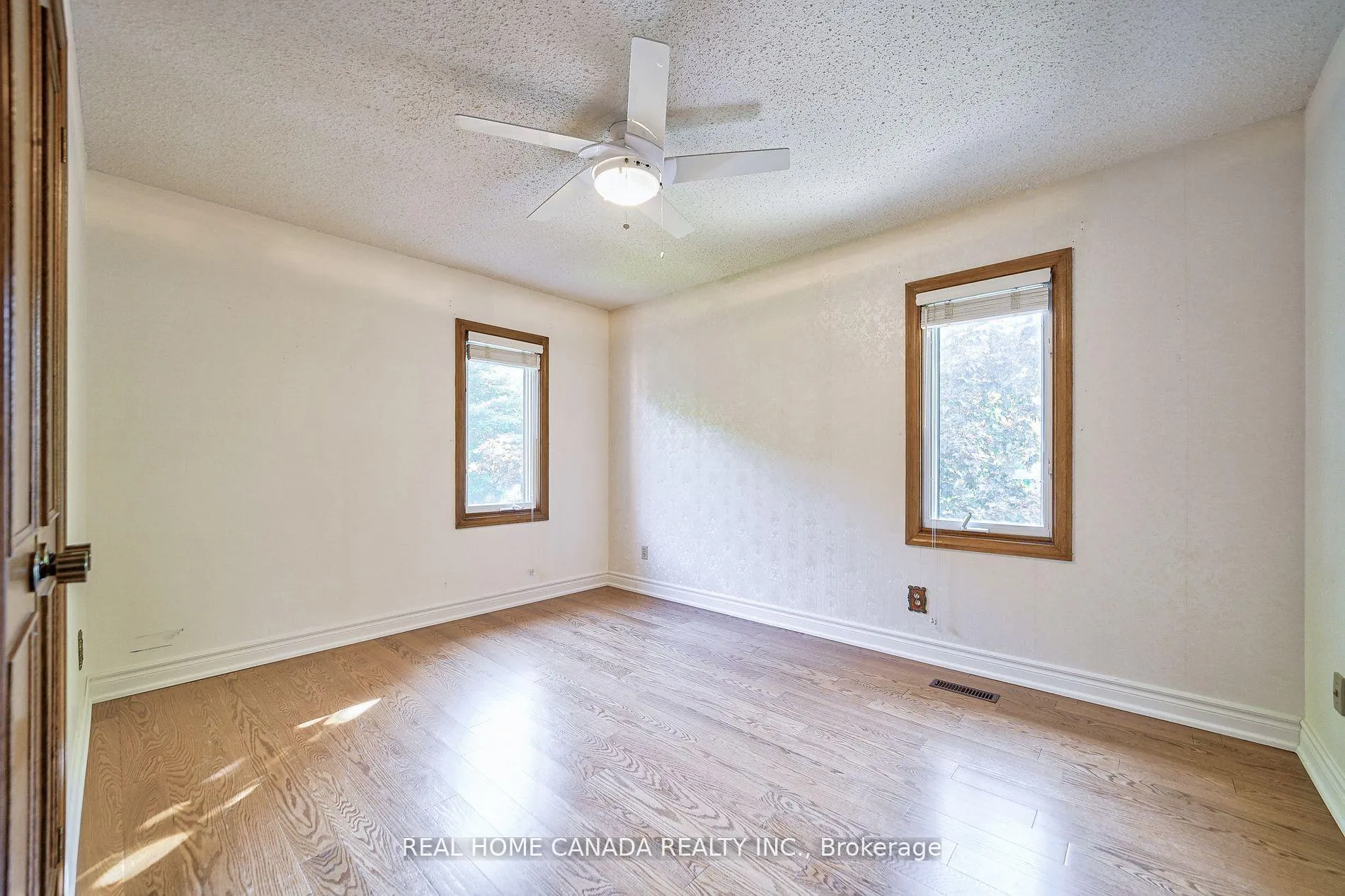 Photo 30 of 529 Pipers Green, Oakville, Glen Abbey — HOMEH