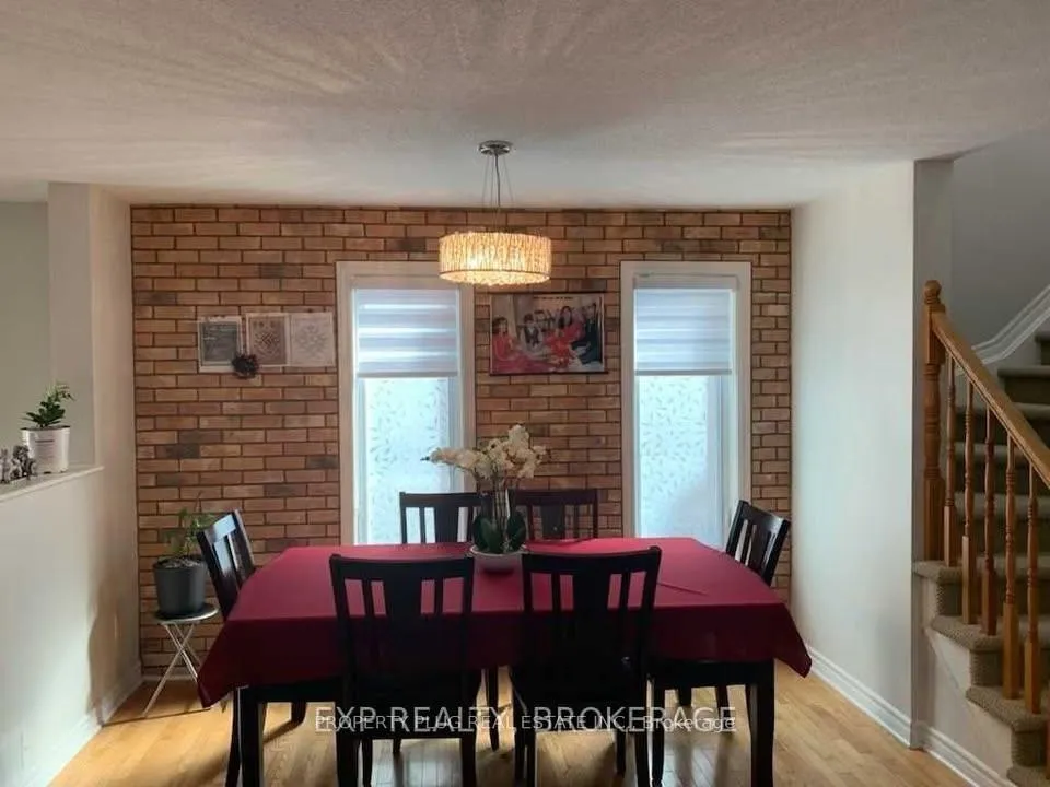 Photo 15 of 742 Cedar Creek Drive, Ottawa, Blossom Park/Kemp Park/Findlay Creek — HOMEH