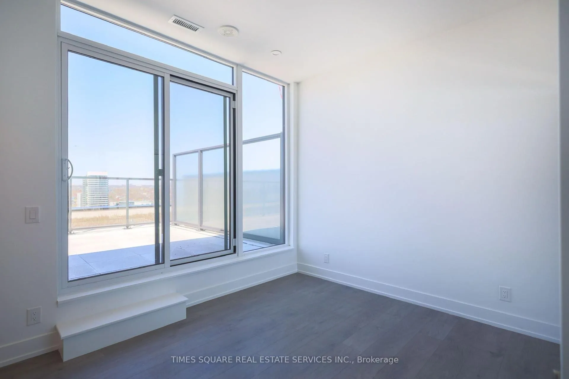 Photo 11 of Unit PH12, 270 Dufferin Street, Toronto, South Parkdale — HOMEH