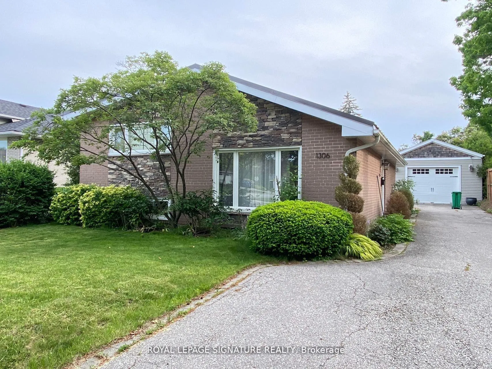 Front of 1306 Ludbrook Court