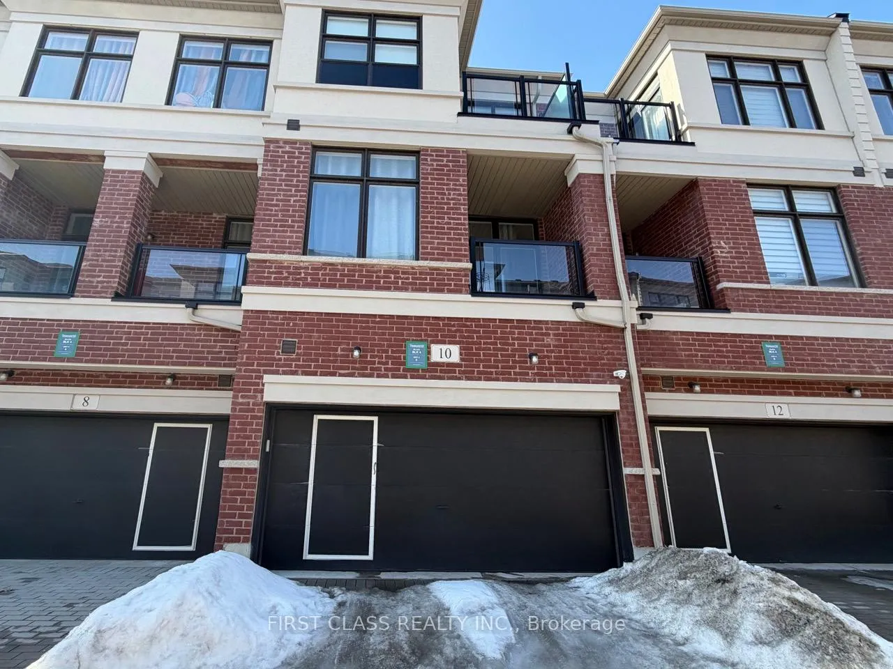 Photo 2 of 10 Pantheon Lane, Markham, Wismer — HOMEH
