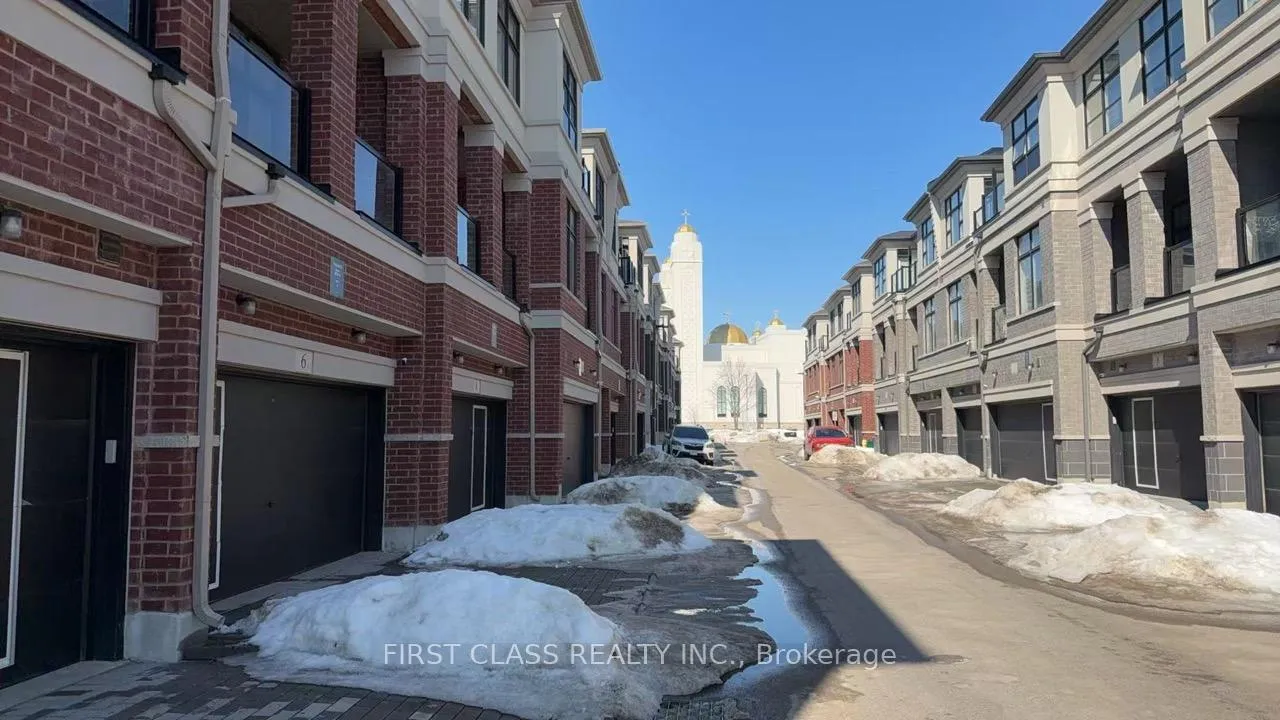 Photo 13 of 10 Pantheon Lane, Markham, Wismer — HOMEH