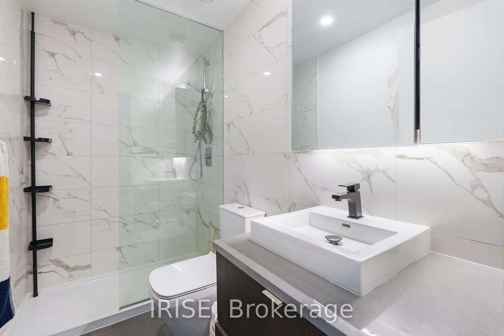 Photo 14 of Unit 613, 21 Lawren Harris Square, Toronto, Waterfront Communities — HOMEH
