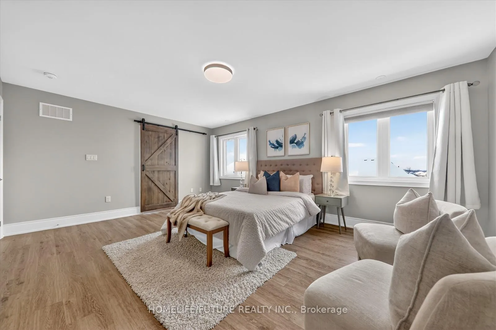 Photo 18 of 238 Lyle Drive, Clarington, Bowmanville — HOMEH