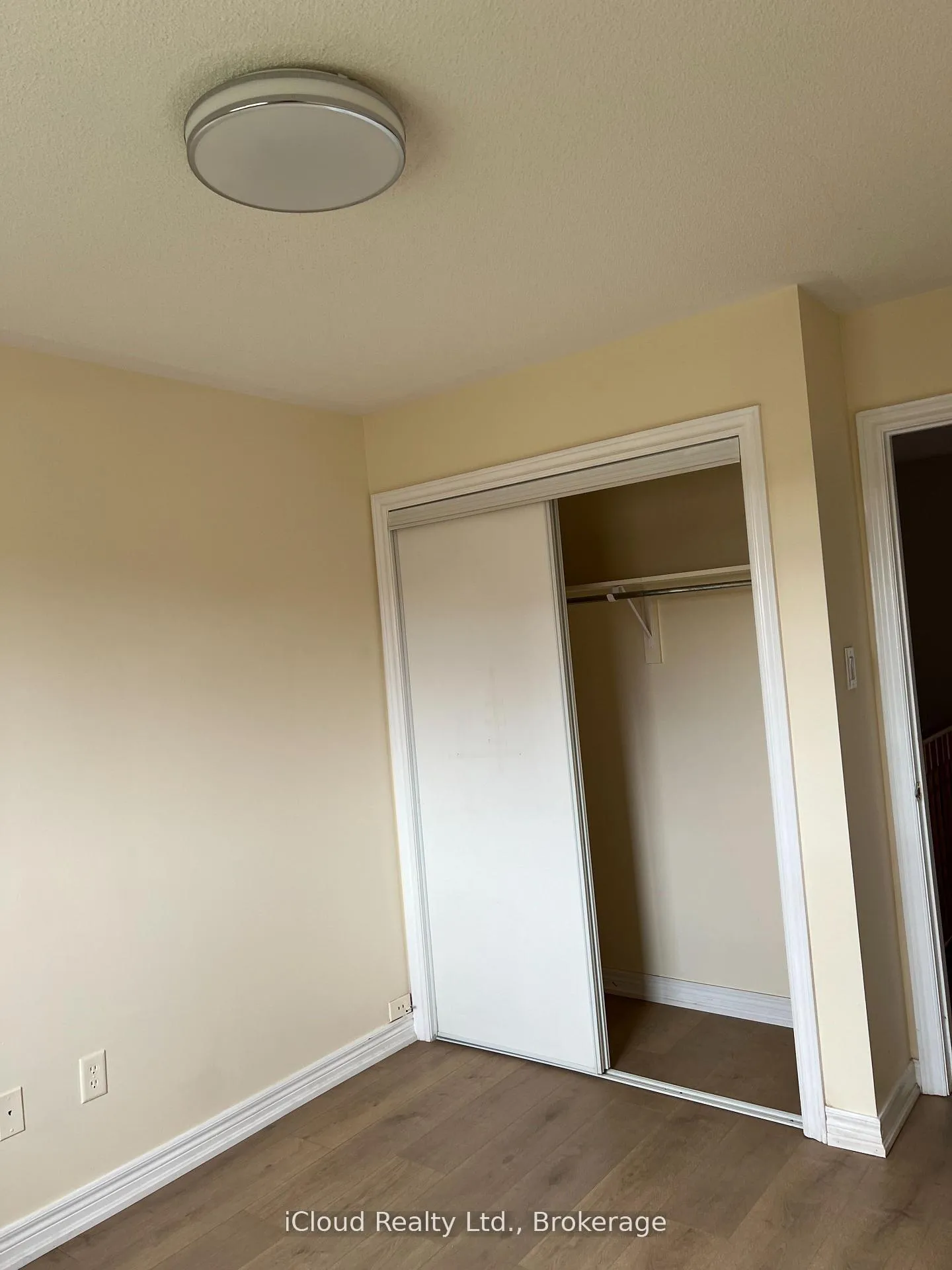 Photo 6 of 3956 Manatee Way, Mississauga, Churchill Meadows — HOMEH