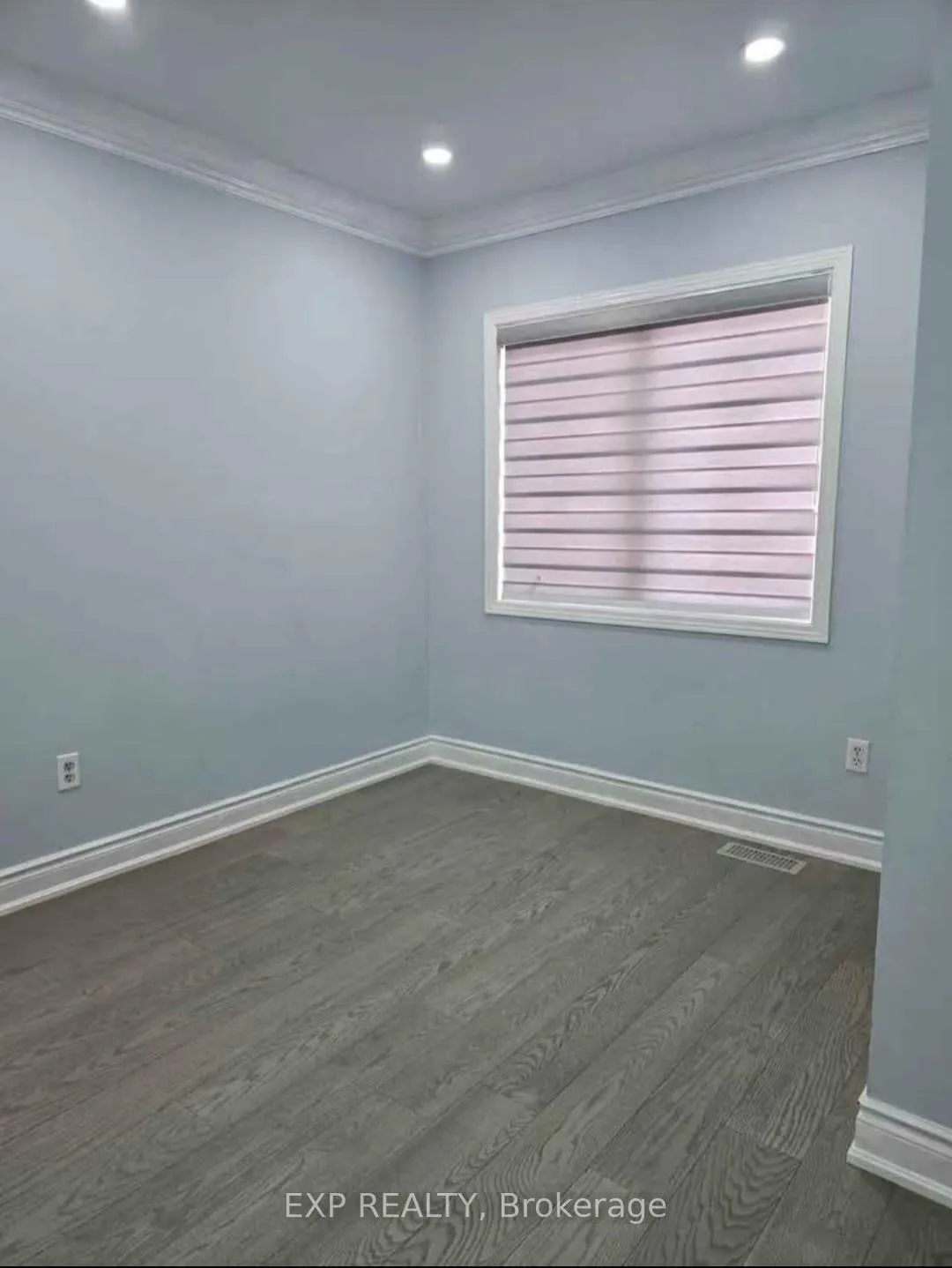 Photo 2 of Unit 25, 6399 Spinnaker Circle, Mississauga, Meadowvale Village — HOMEH