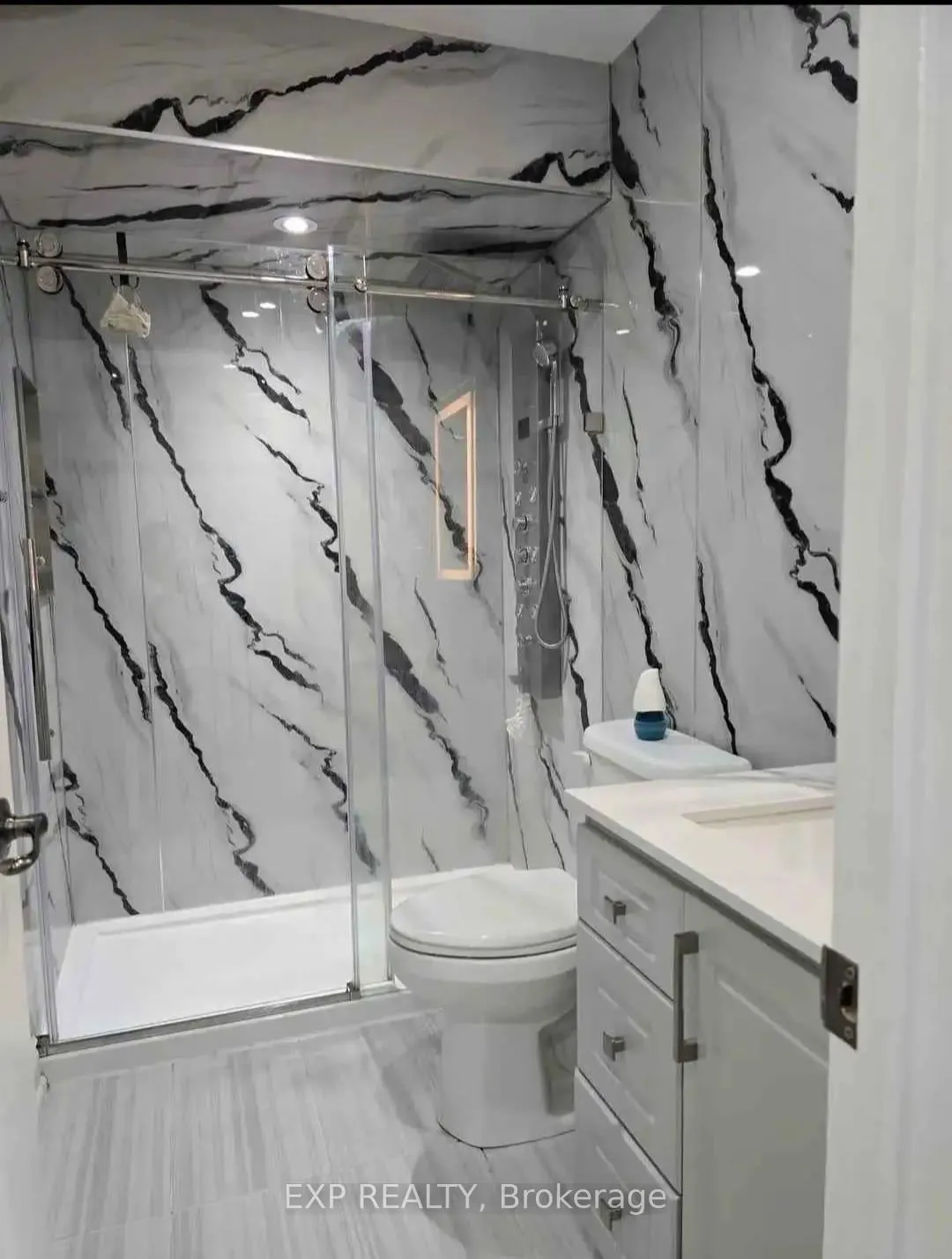 Photo 7 of Unit 25, 6399 Spinnaker Circle, Mississauga, Meadowvale Village — HOMEH