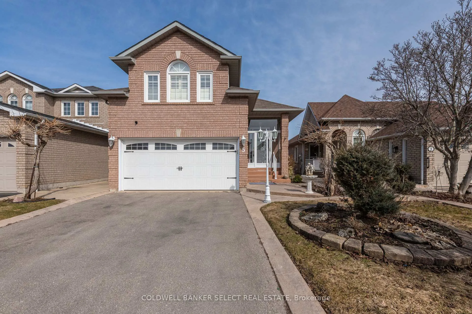 Photo 1 of 5 Rustic Way, Caledon, Bolton East — HOMEH