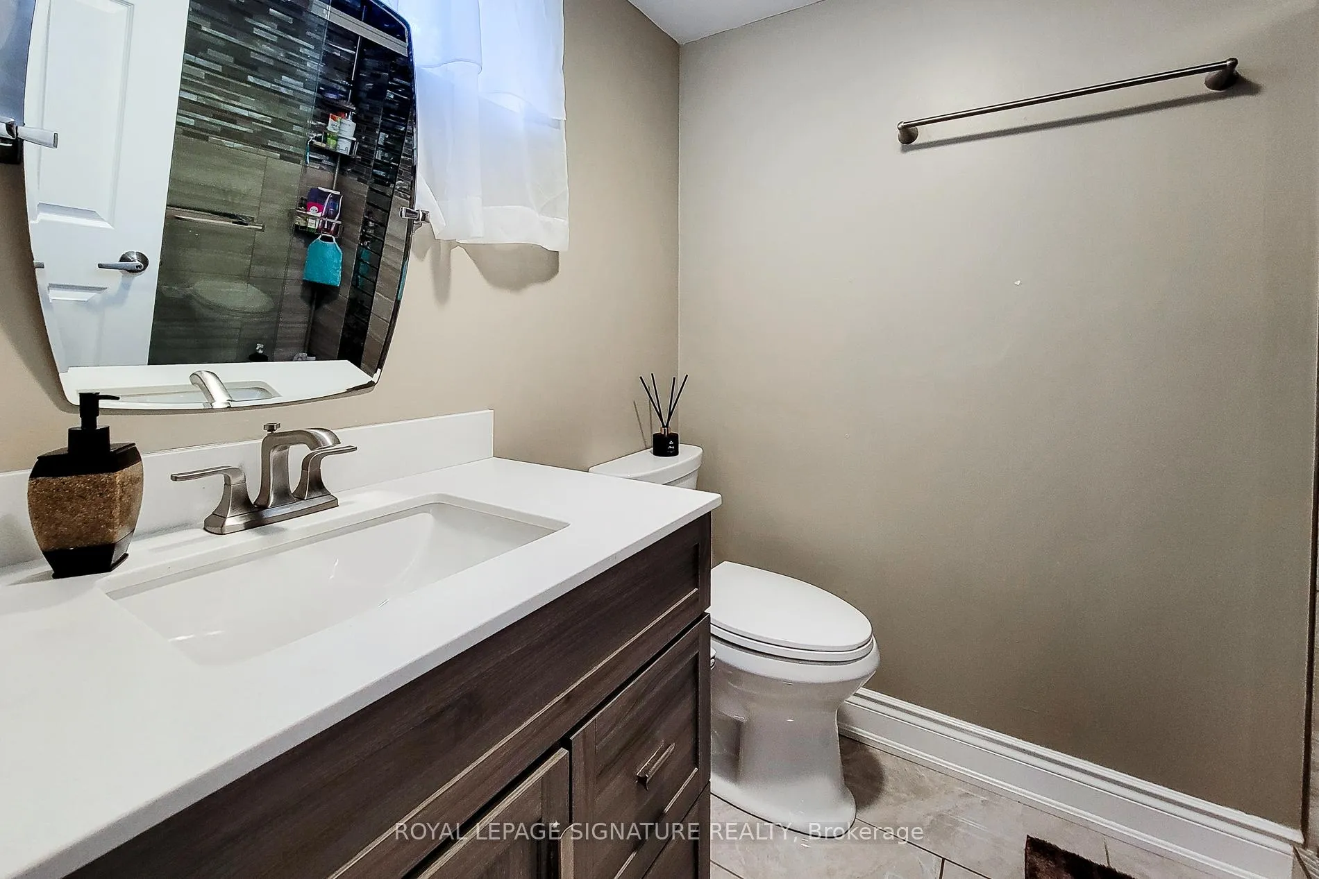 Photo 30 of 8060 Beaverdams Road, Niagara Falls, Ascot — HOMEH