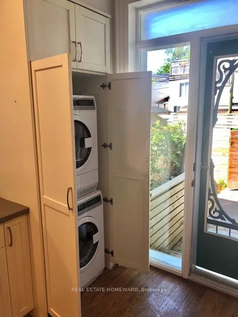 Photo 6 of Unit 1st Floor, 36 Caroline Avenue, Toronto, South Riverdale — HOMEH