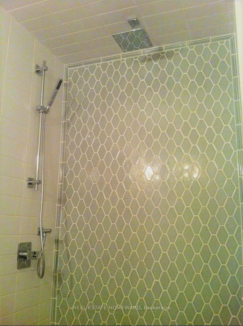 Photo 8 of Unit 1st Floor, 36 Caroline Avenue, Toronto, South Riverdale — HOMEH