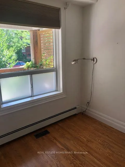 Photo 9 of Unit 1st Floor, 36 Caroline Avenue, Toronto, South Riverdale — HOMEH