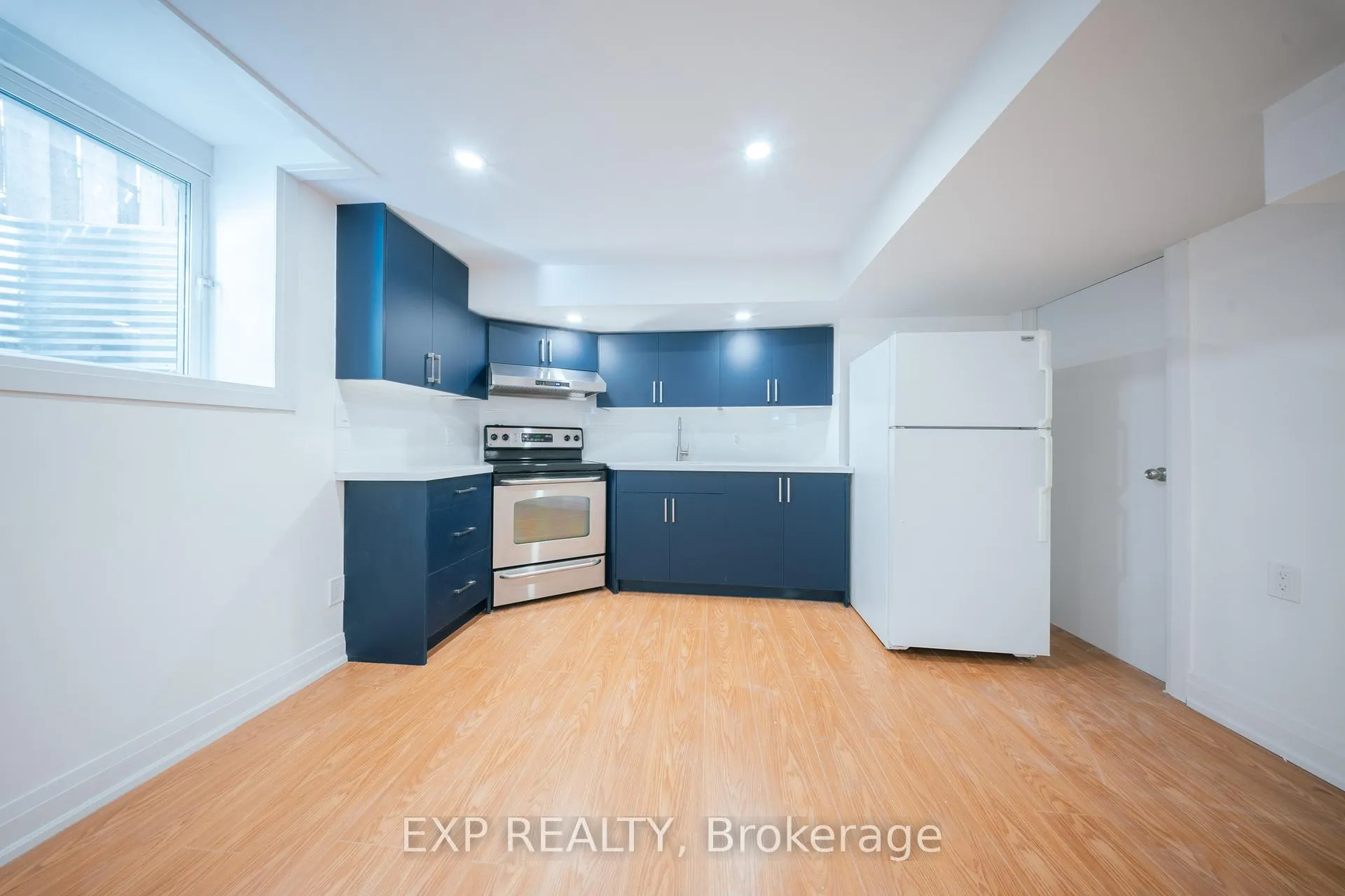 Photo 4 of Unit BSMT, 45 Hemingford Place, Whitby, Pringle Creek — HOMEH