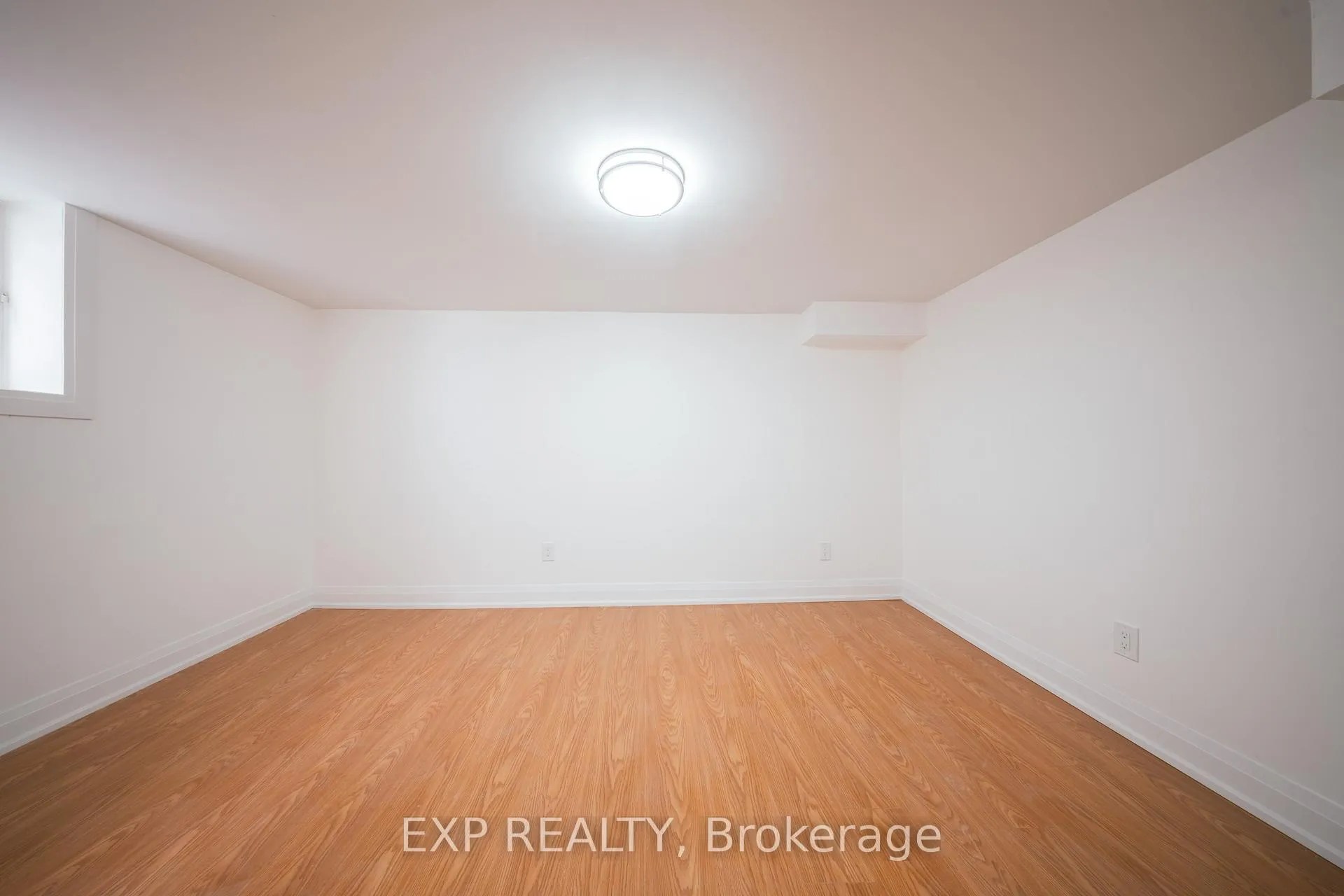 Photo 7 of Unit BSMT, 45 Hemingford Place, Whitby, Pringle Creek — HOMEH