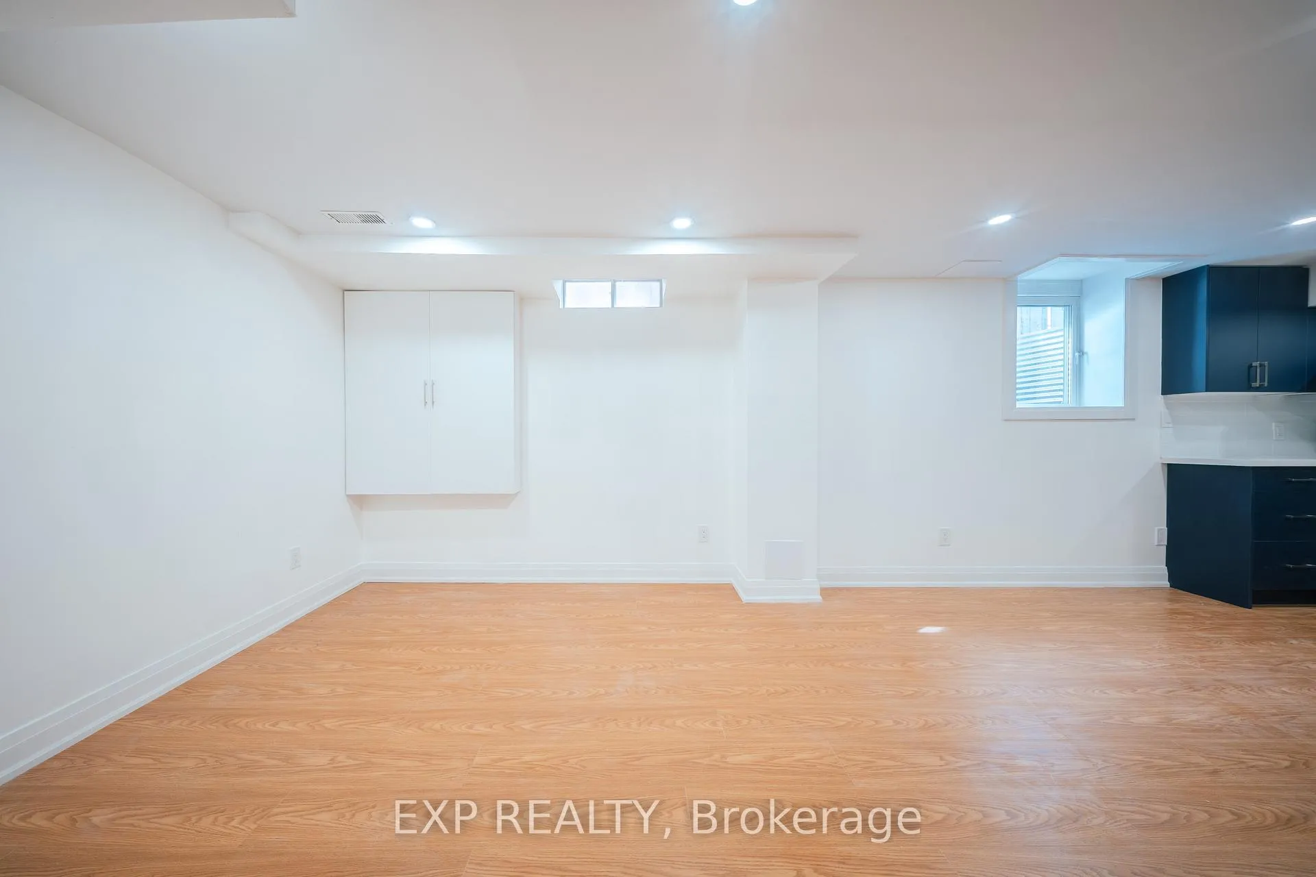 Photo 9 of Unit BSMT, 45 Hemingford Place, Whitby, Pringle Creek — HOMEH