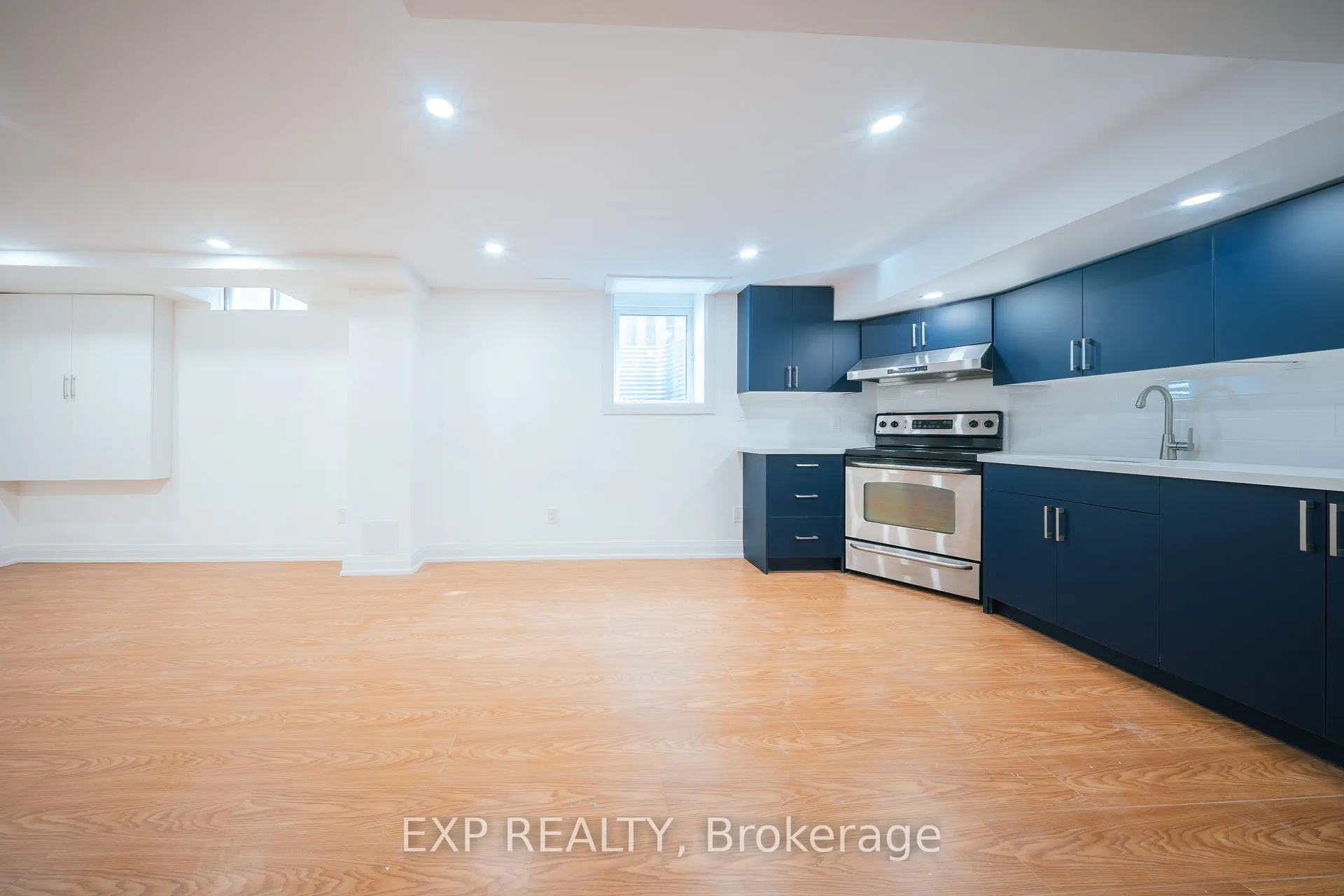 Photo 10 of Unit BSMT, 45 Hemingford Place, Whitby, Pringle Creek — HOMEH