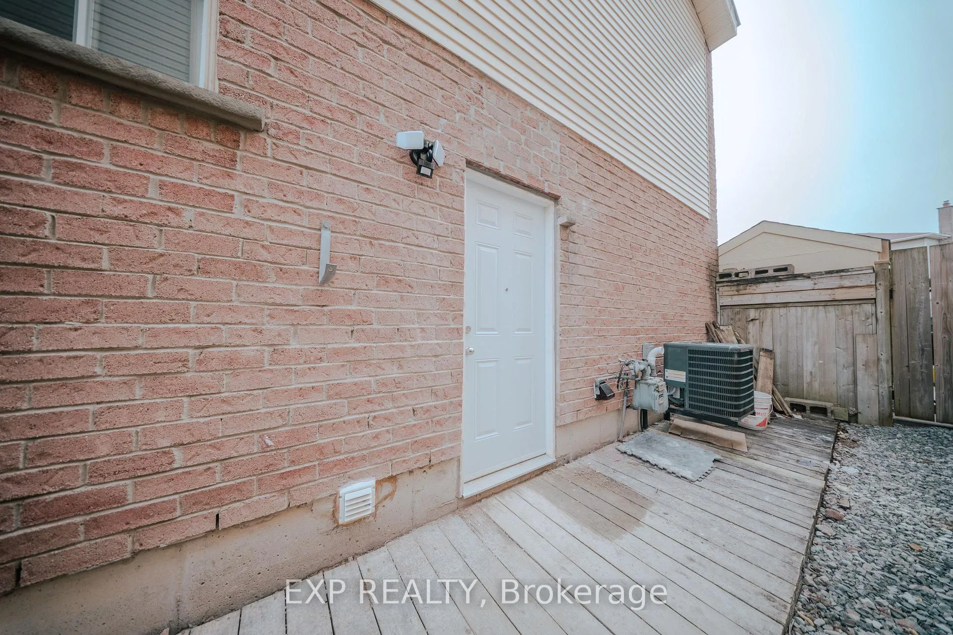 Photo 15 of Unit BSMT, 45 Hemingford Place, Whitby, Pringle Creek — HOMEH