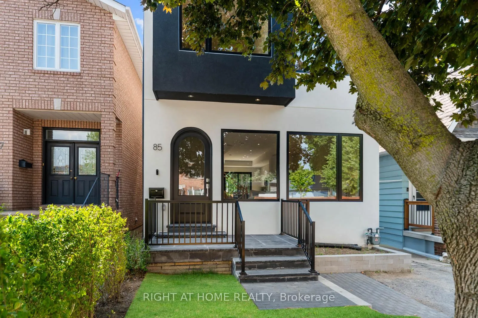 Photo 2 of 85 Holborne Avenue, Toronto, Danforth Village-East York — HOMEH