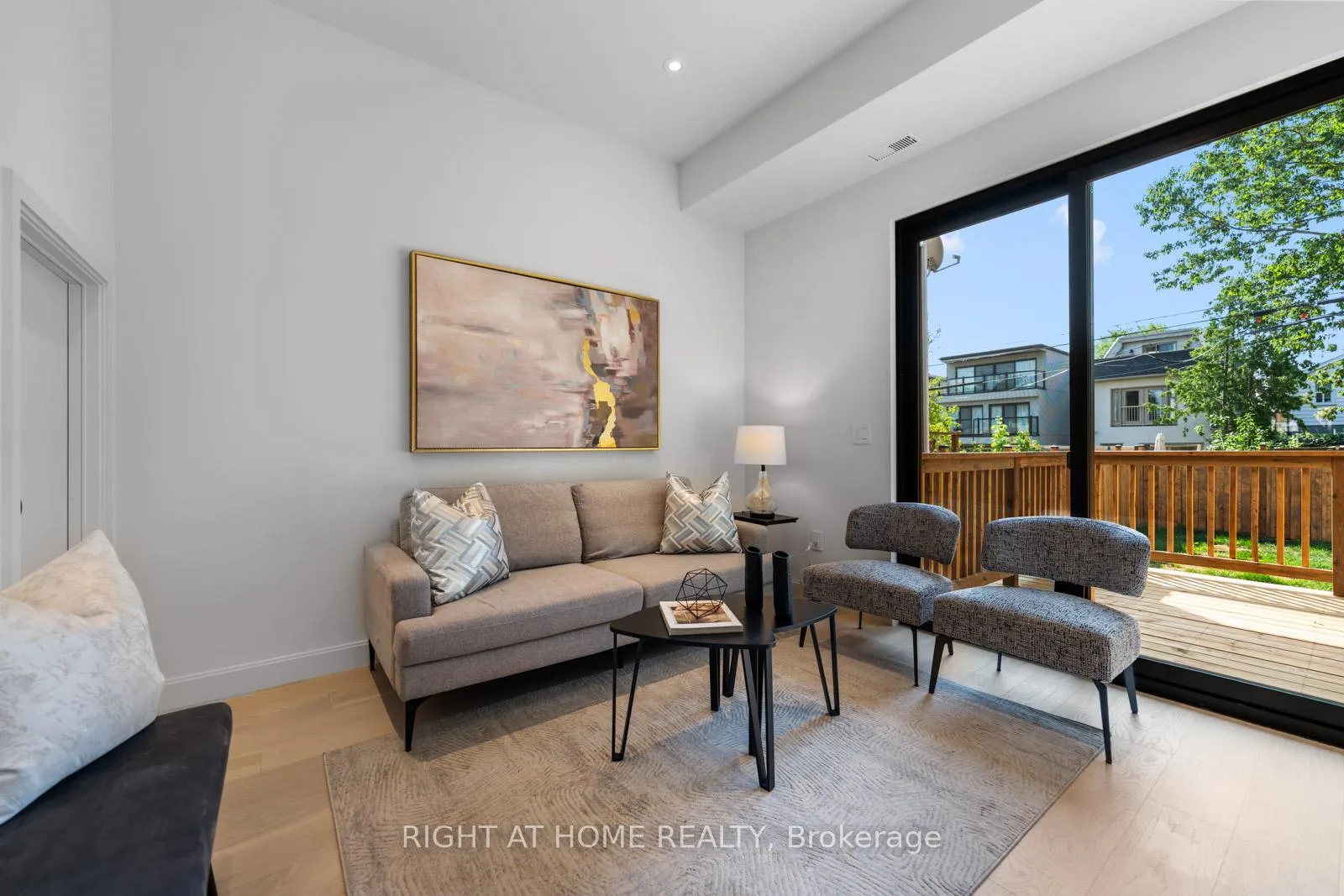 Photo 17 of 85 Holborne Avenue, Toronto, Danforth Village-East York — HOMEH
