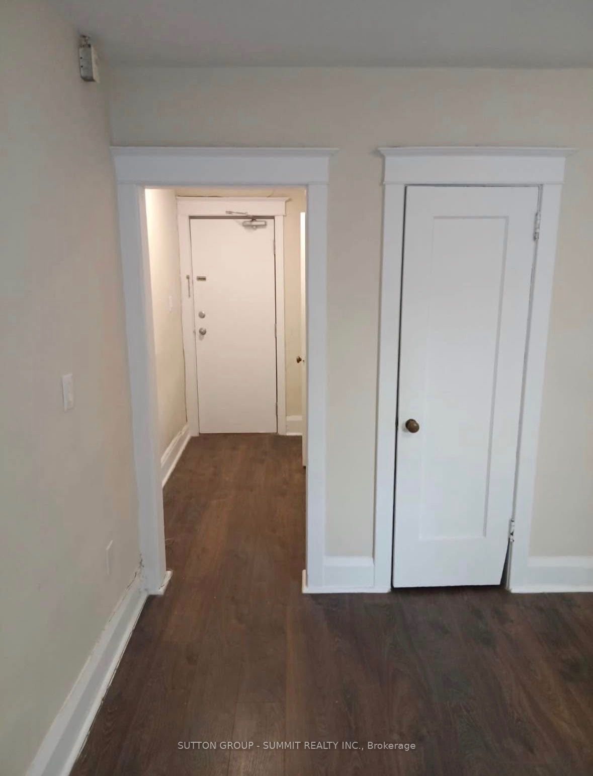 Photo 2 of Unit 402, 98 Vaughan Road, Toronto, Humewood-Cedarvale — HOMEH