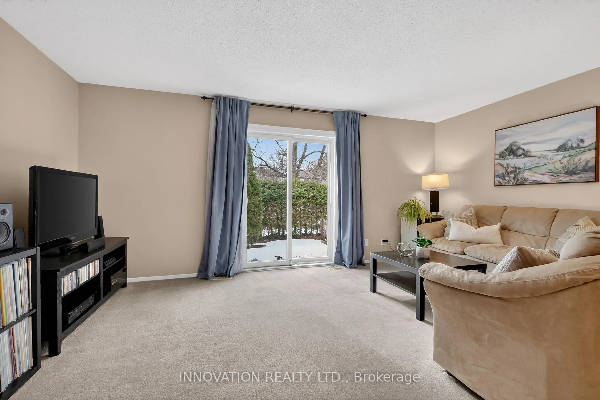 Photo 11 of 416 Sandhamn Private, Ottawa, Hunt Club Park/Greenboro — HOMEH