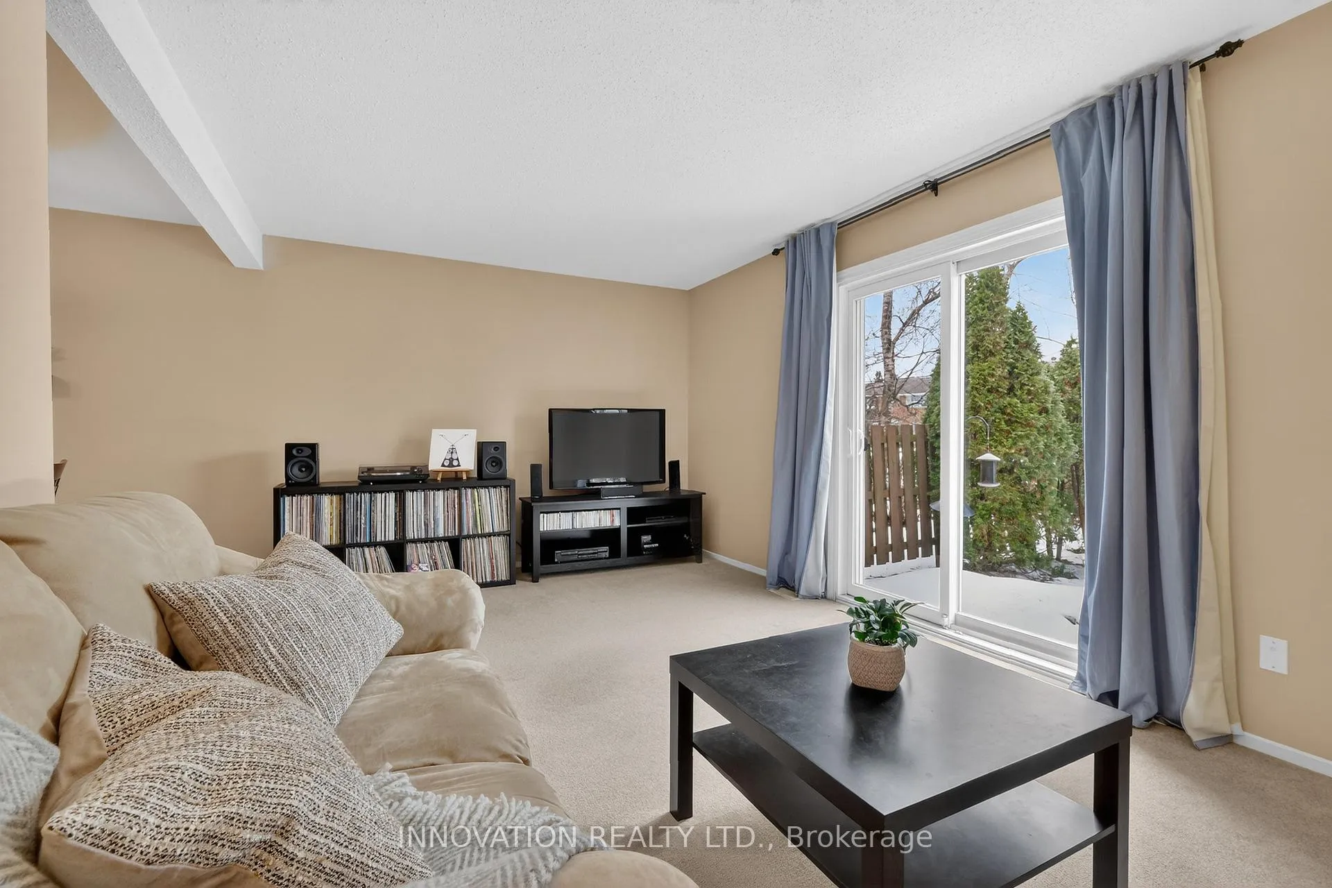 Photo 14 of 416 Sandhamn Private, Ottawa, Hunt Club Park/Greenboro — HOMEH
