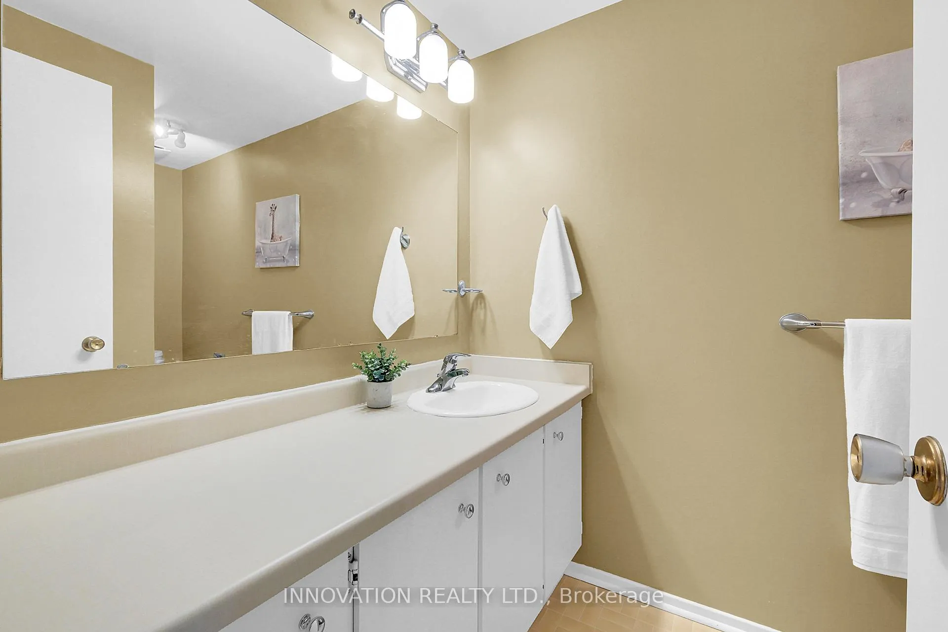 Photo 36 of 416 Sandhamn Private, Ottawa, Hunt Club Park/Greenboro — HOMEH
