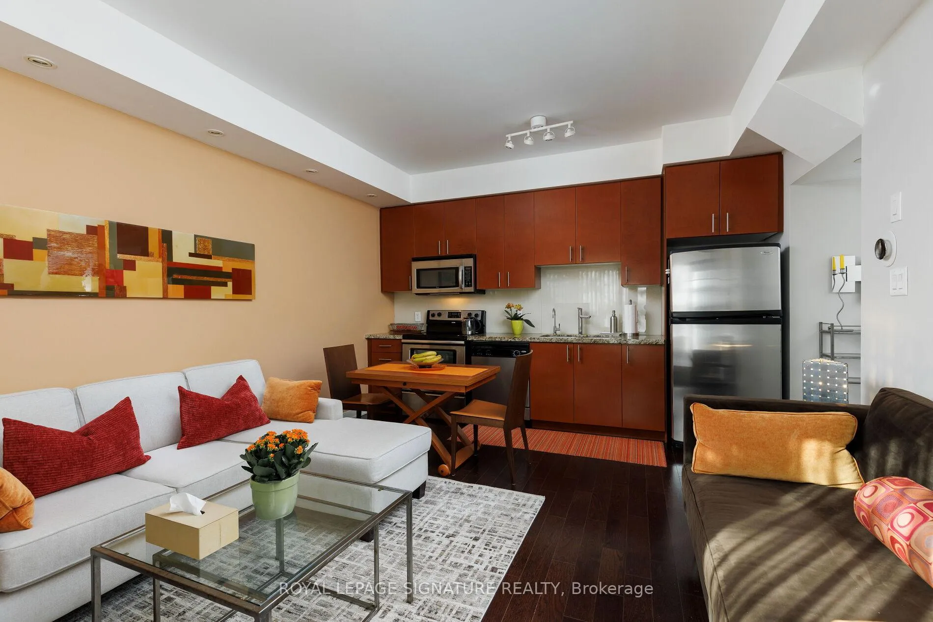 Photo 8 of 30 Cole Street, Toronto, Regent Park — HOMEH