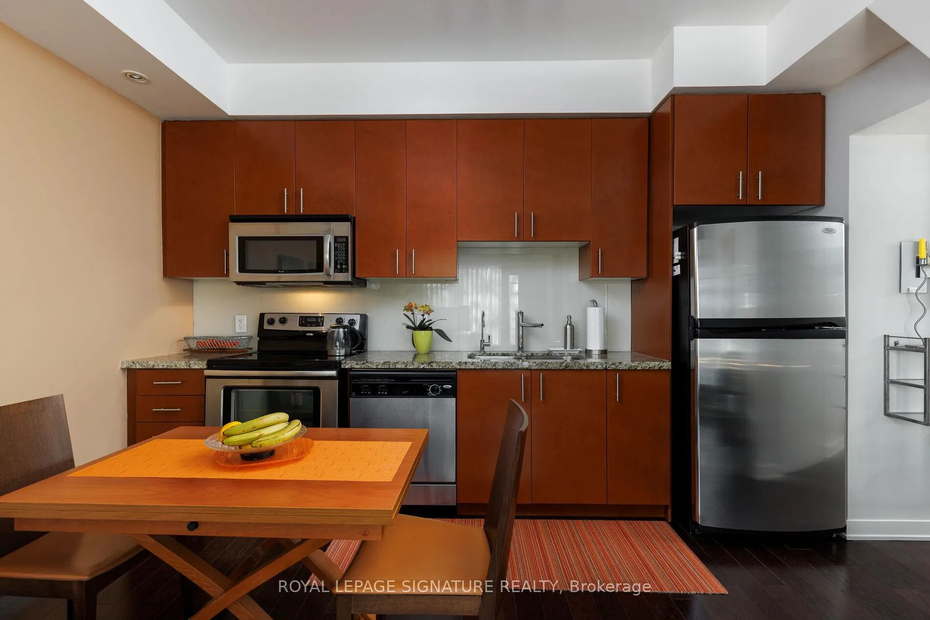 Photo 10 of 30 Cole Street, Toronto, Regent Park — HOMEH