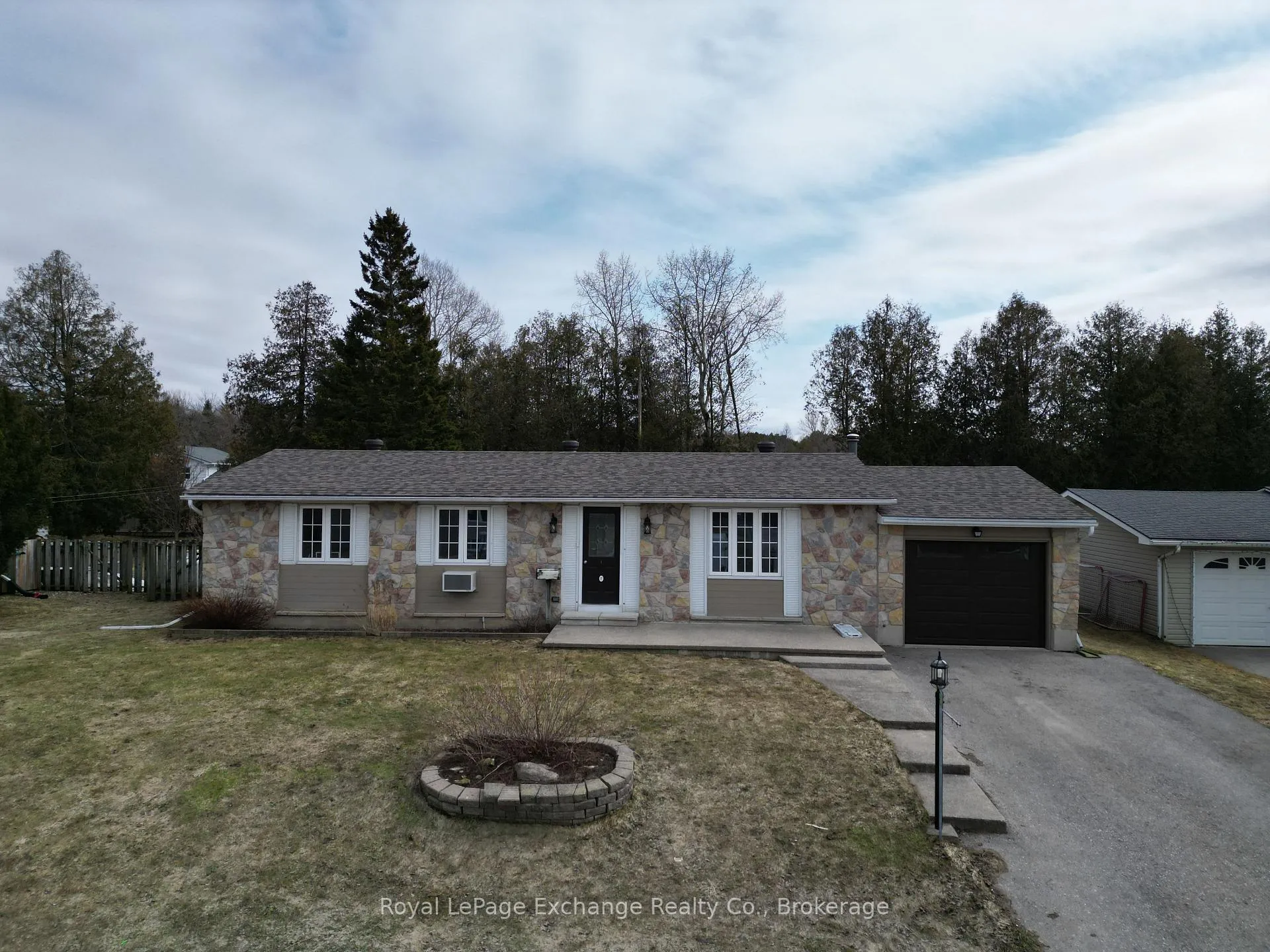 Front of 24 Inverness Street N