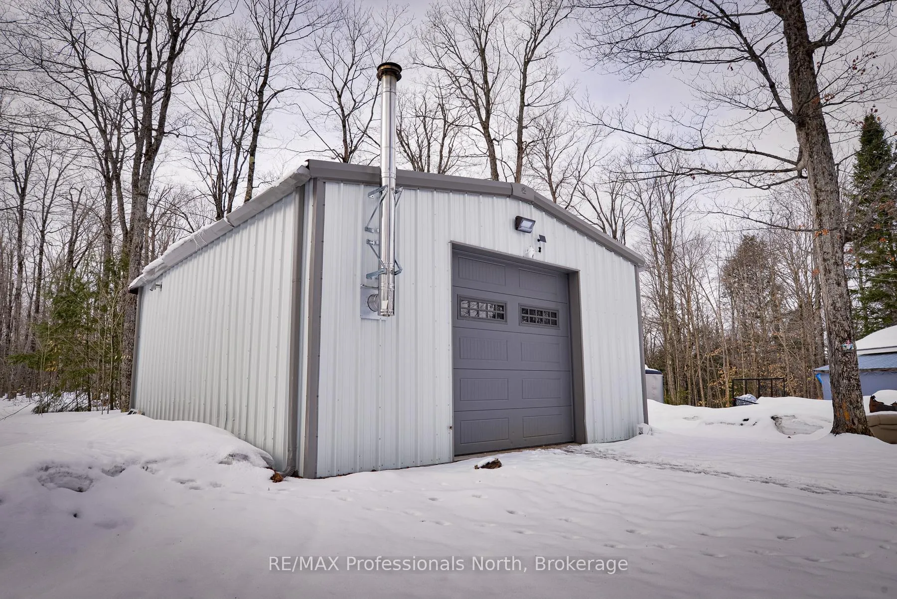 Photo 37 of 1874 Highway 118 E, Bracebridge, Draper — HOMEH