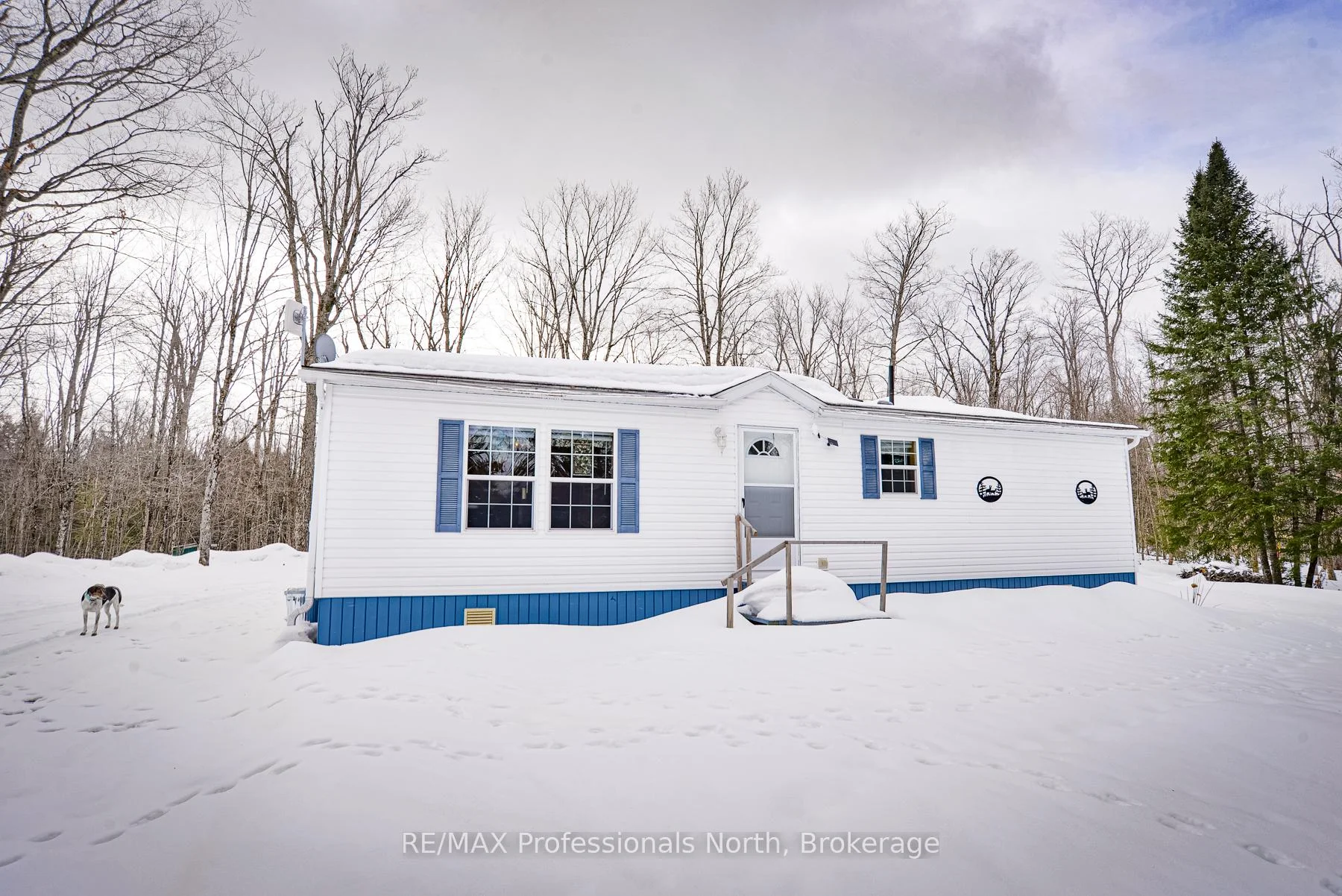 Photo 3 of 1874 Highway 118 E, Bracebridge, Draper — HOMEH