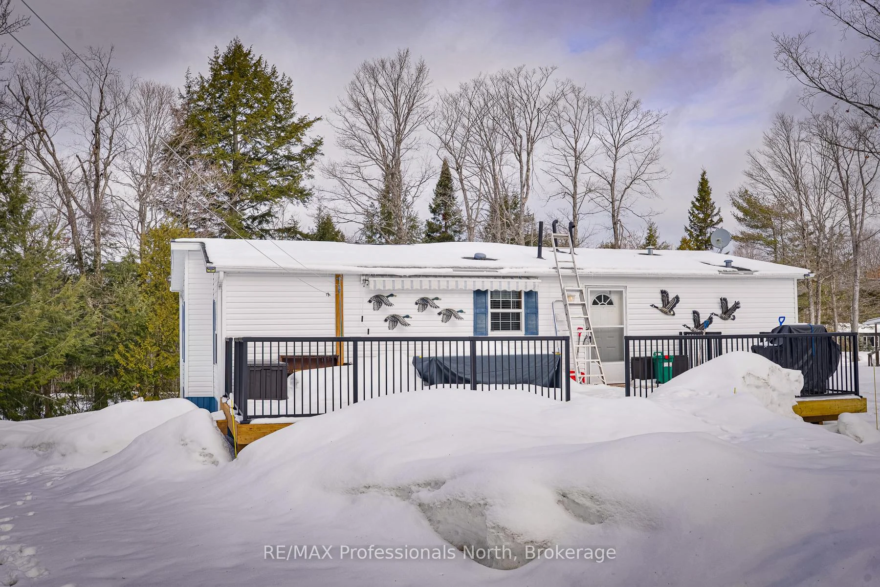 Photo 17 of 1874 Highway 118 E, Bracebridge, Draper — HOMEH