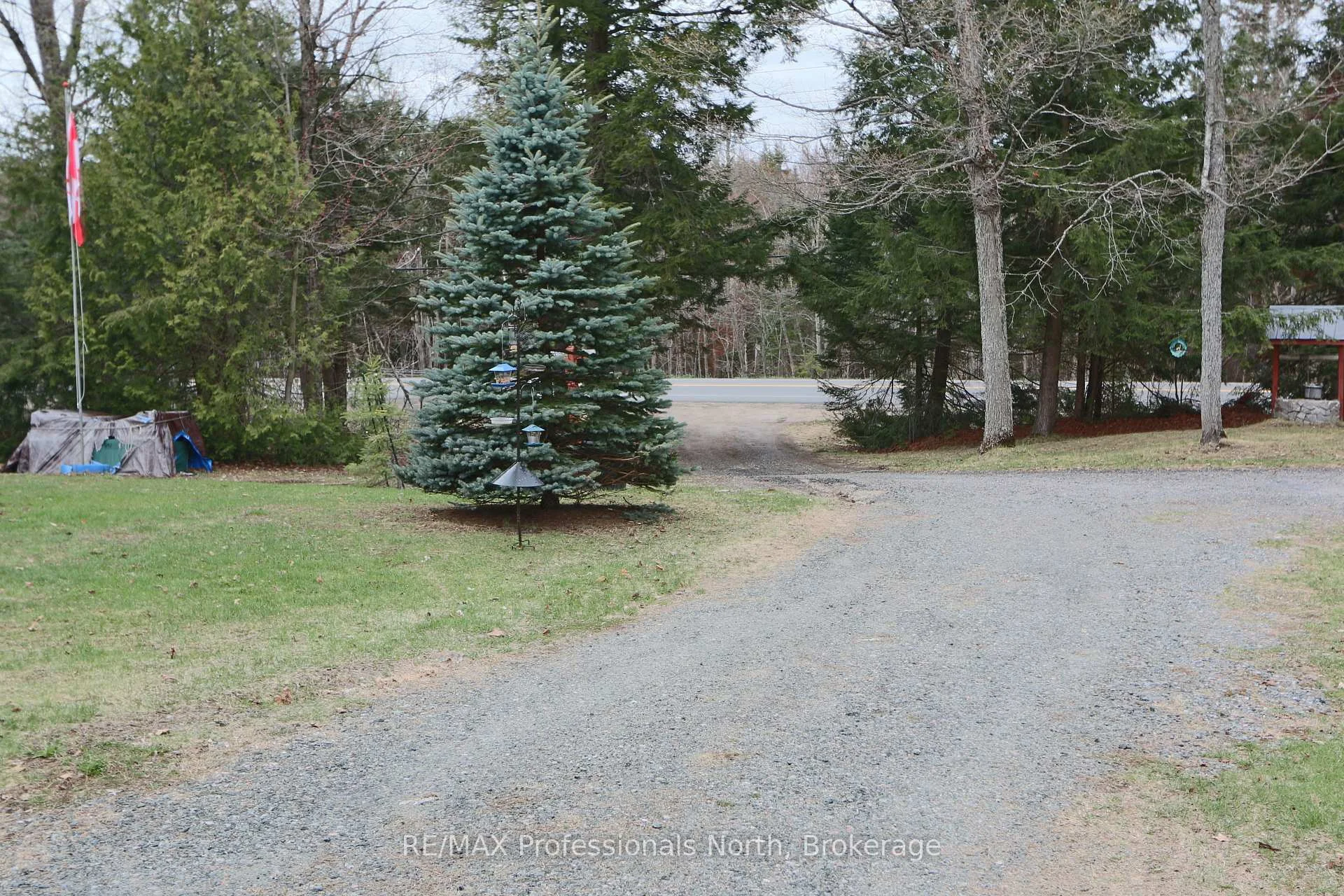 Photo 39 of 1874 Highway 118 E, Bracebridge, Draper — HOMEH