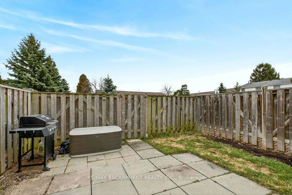 Photo 22 of Unit 4, 1350 Limeridge Road E, Hamilton, Trenholme — HOMEH