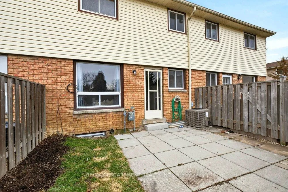 Photo 24 of Unit 4, 1350 Limeridge Road E, Hamilton, Trenholme — HOMEH