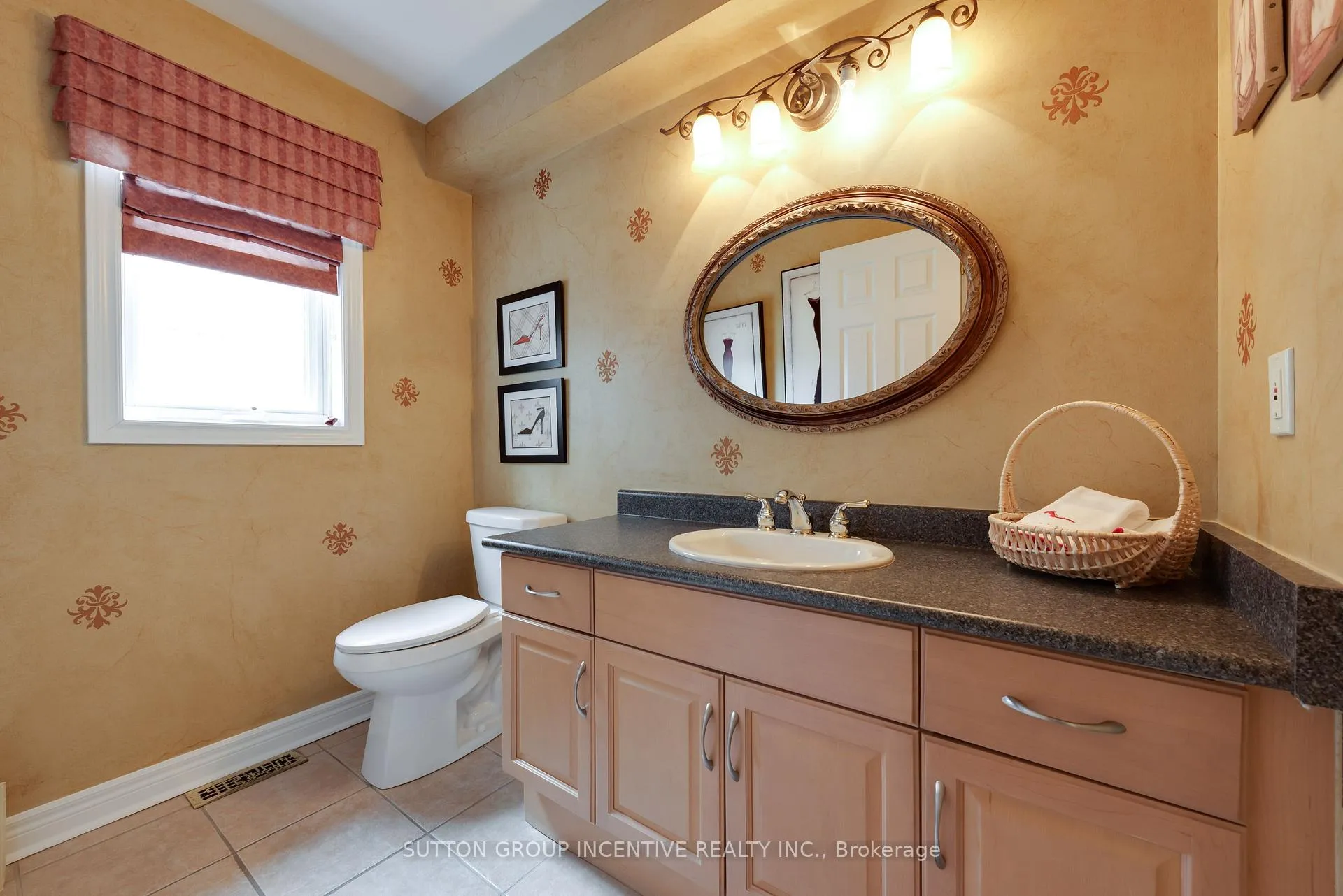 Photo 12 of Unit 4, 87 Bella Vista Trail, New Tecumseth, Rural New Tecumseth — HOMEH