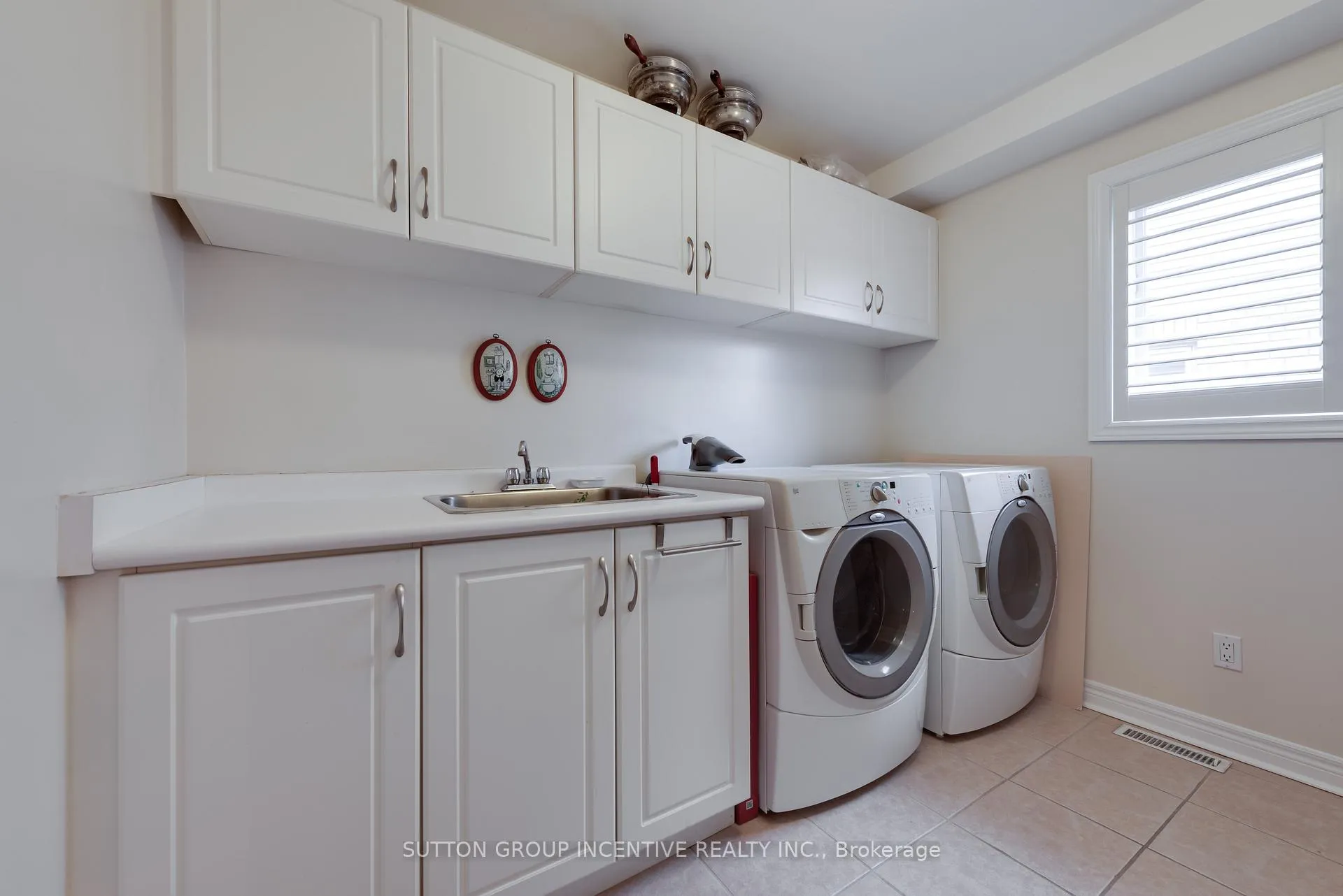 Photo 15 of Unit 4, 87 Bella Vista Trail, New Tecumseth, Rural New Tecumseth — HOMEH