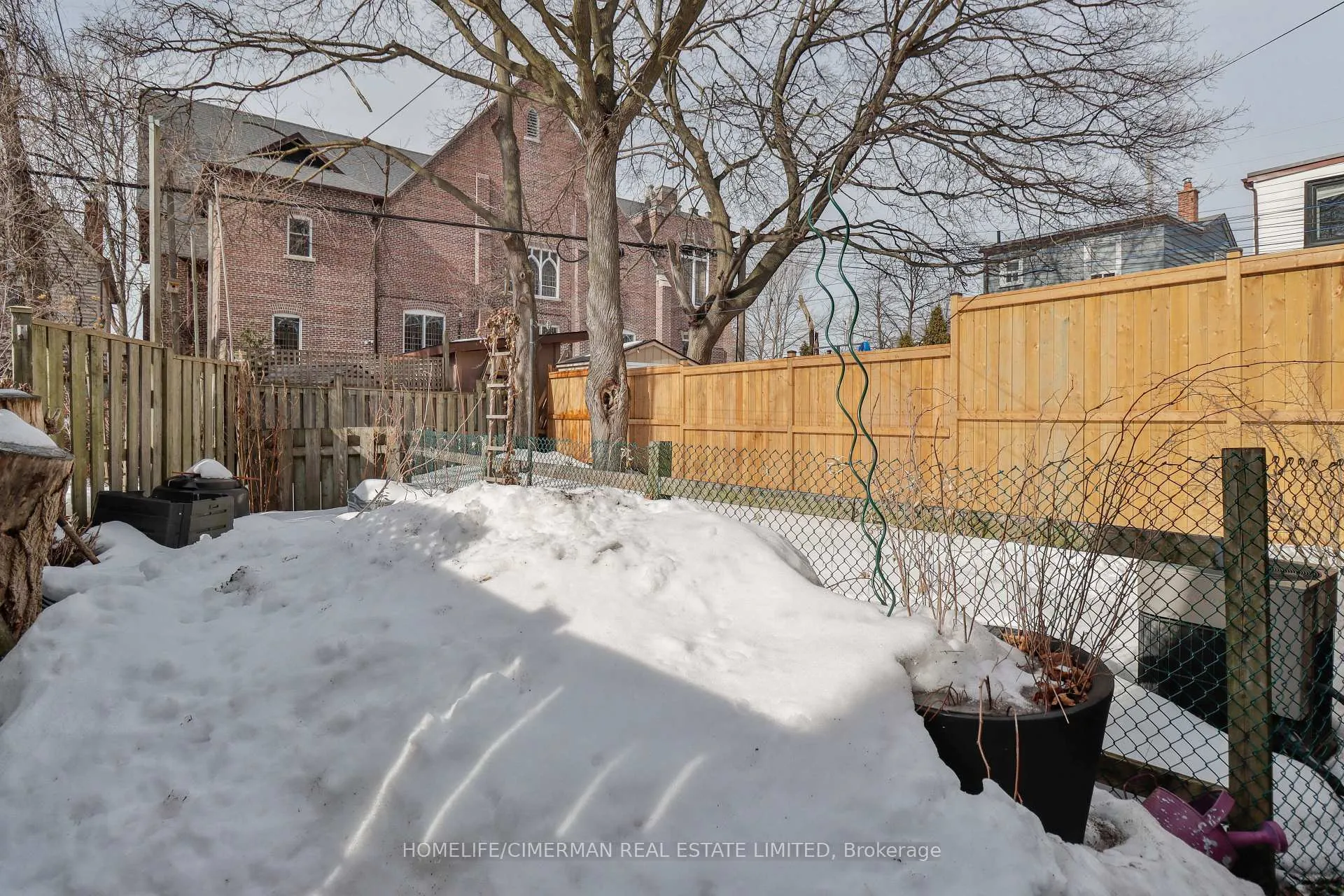 Photo 8 of 60 Beach View Crescent, Toronto, East End-Danforth — HOMEH