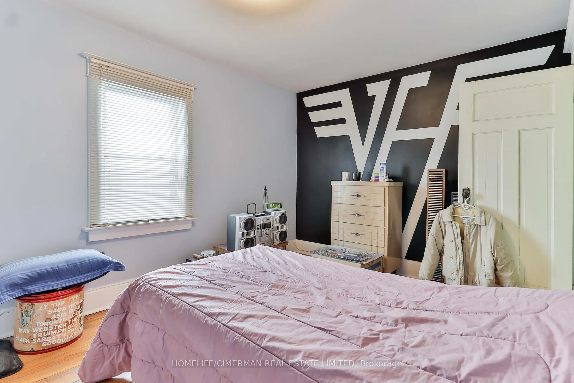 Photo 27 of 60 Beach View Crescent, Toronto, East End-Danforth — HOMEH