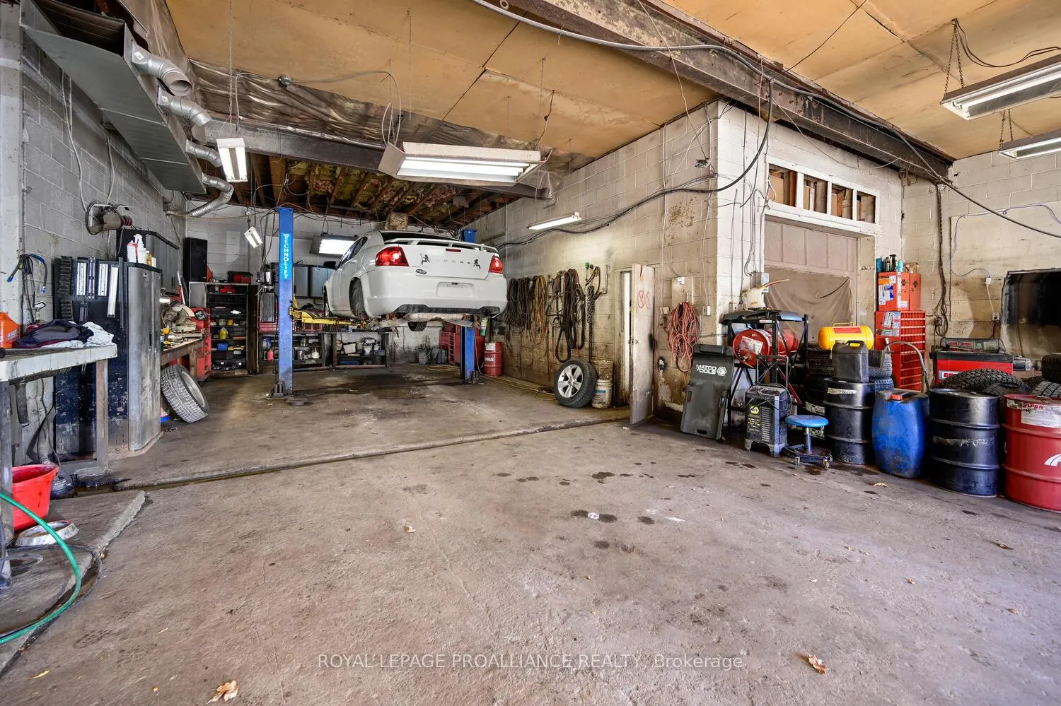 Photo 31 of 2597 North Campbell Road, Augusta, Augusta Twp — HOMEH