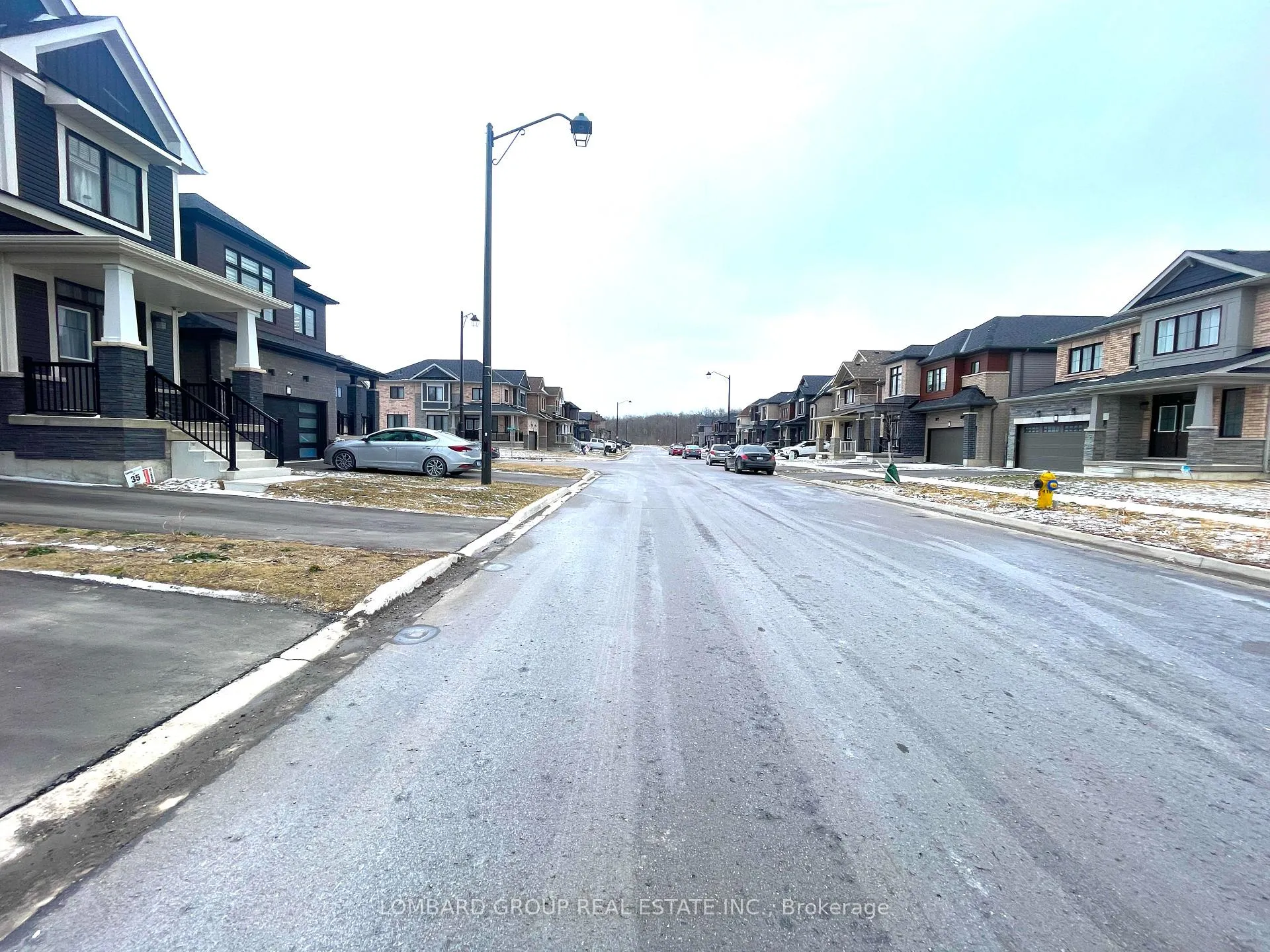 Photo 21 of 142 Lilac Circle, Haldimand — HOMEH