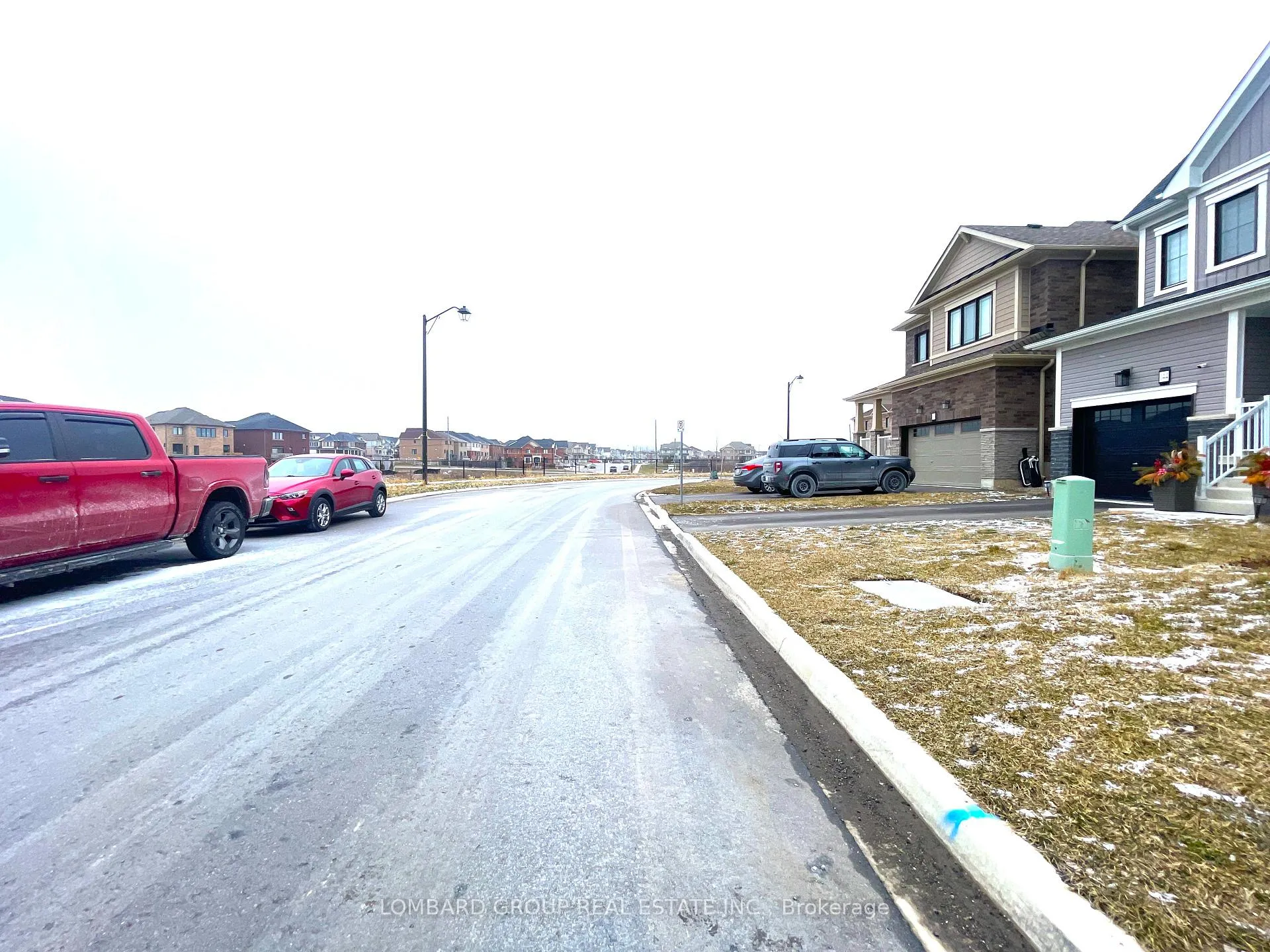 Photo 22 of 142 Lilac Circle, Haldimand — HOMEH